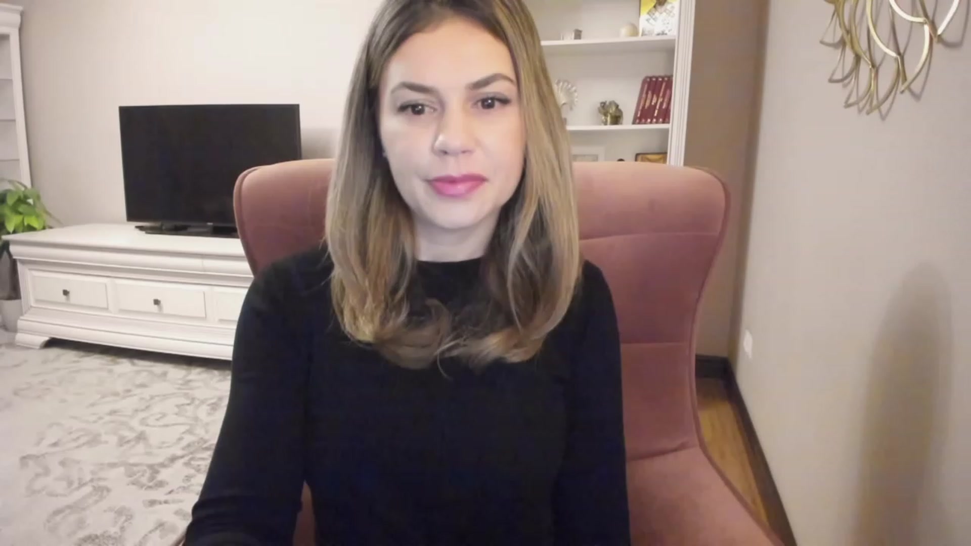 Gallery image thumbnail from Lu126's myfreecams stream on, 11/28/2023, 03:03 image 2 of 20