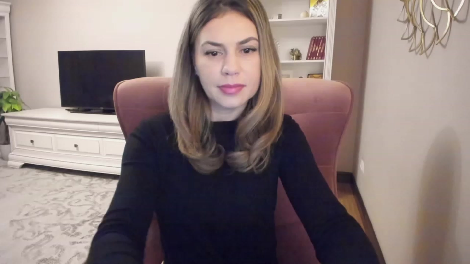 Gallery image thumbnail from Lu126's myfreecams stream on, 11/28/2023, 03:03 image 18 of 20