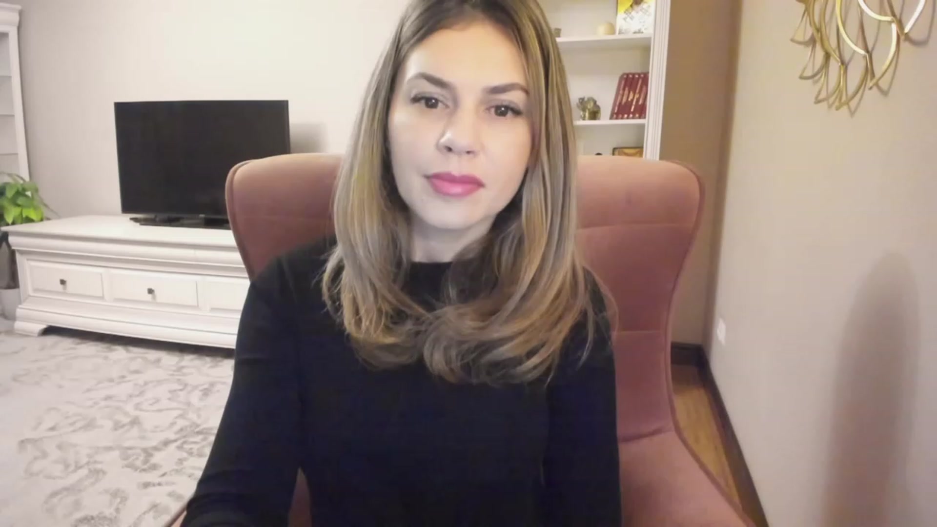 Gallery image thumbnail from Lu126's myfreecams stream on, 11/28/2023, 03:29 image 10 of 20