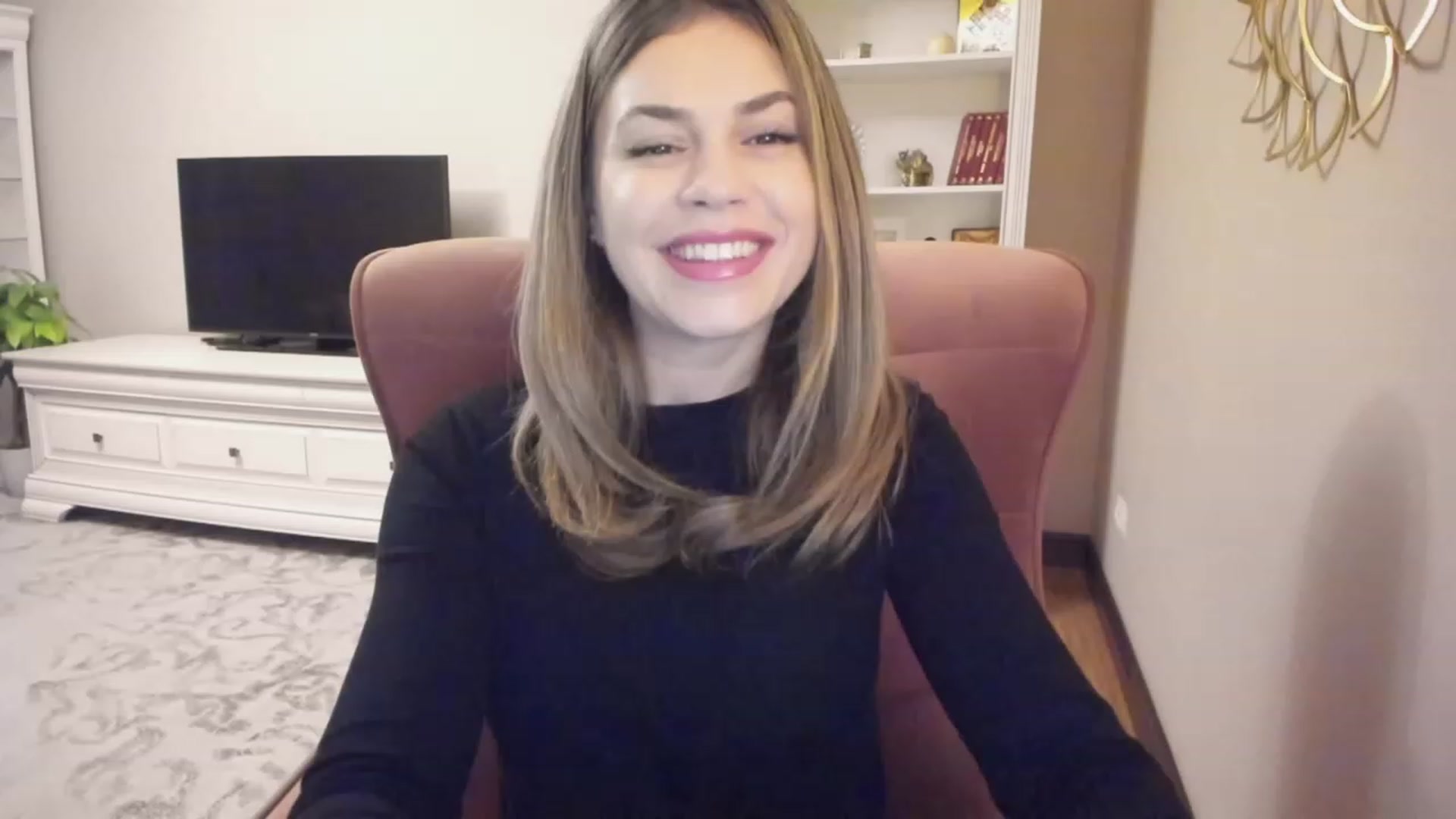 Gallery image thumbnail from Lu126's myfreecams stream on, 11/28/2023, 03:29 image 17 of 20