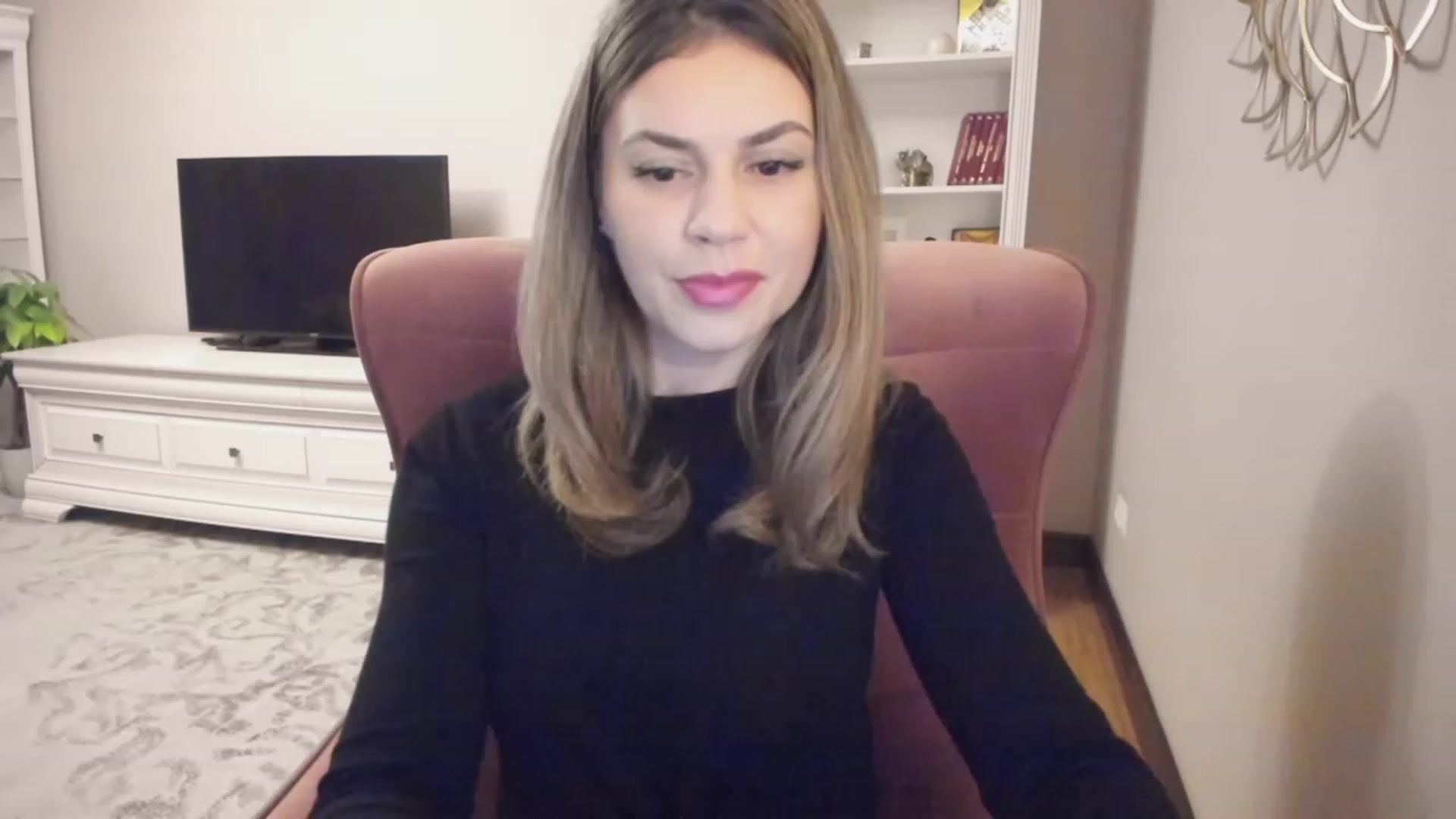 Gallery image thumbnail from Lu126's myfreecams stream on, 11/28/2023, 03:29 image 1 of 20
