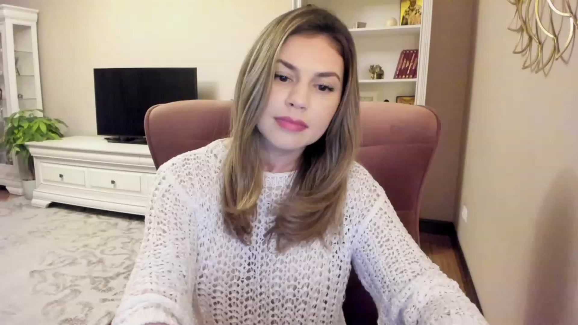 Gallery image thumbnail from Lu126's myfreecams stream on, 11/30/2023, 05:30 image 16 of 20