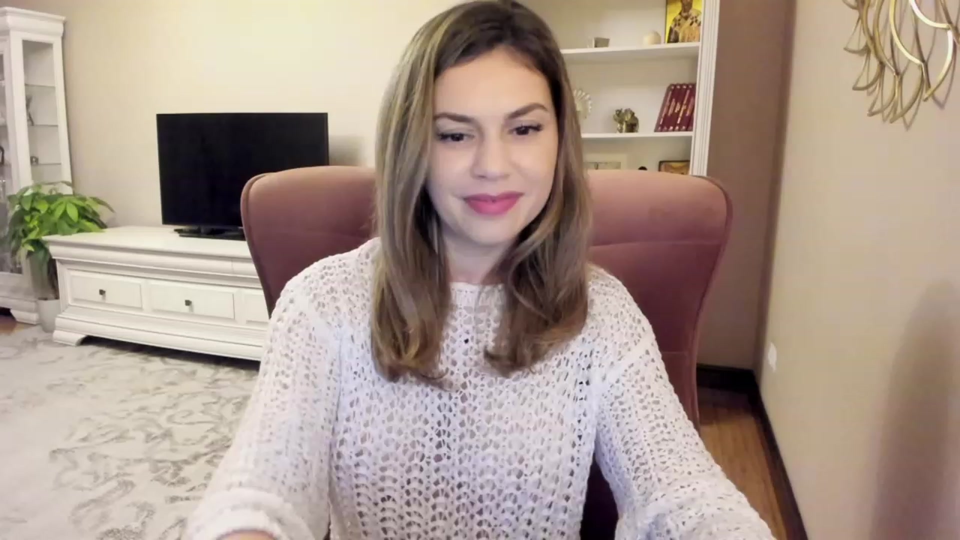 Gallery image thumbnail from Lu126's myfreecams stream on, 11/30/2023, 05:30 image 17 of 20