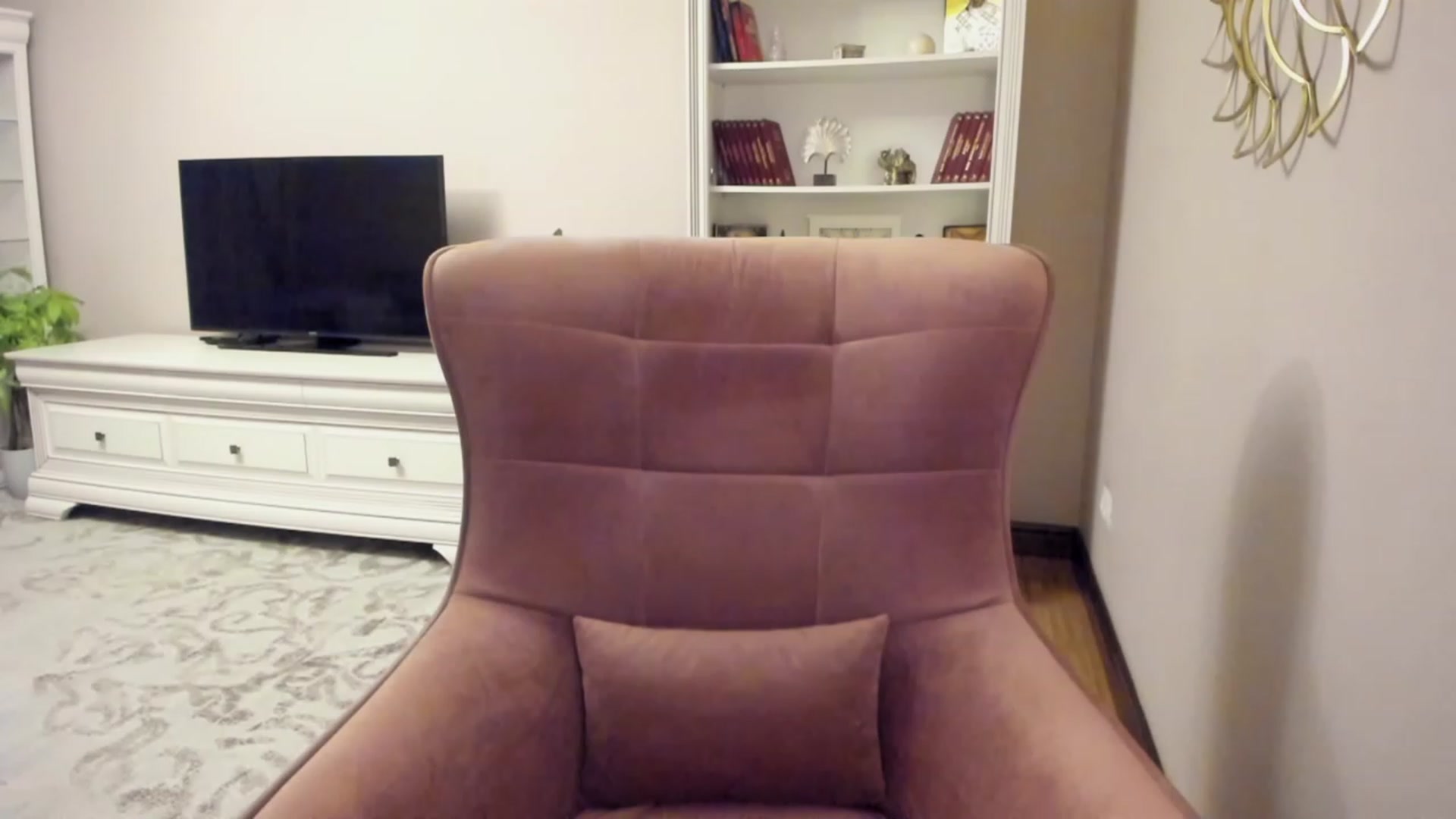 Gallery image thumbnail from Lu126's myfreecams stream on, 12/06/2023, 03:21 image 18 of 20