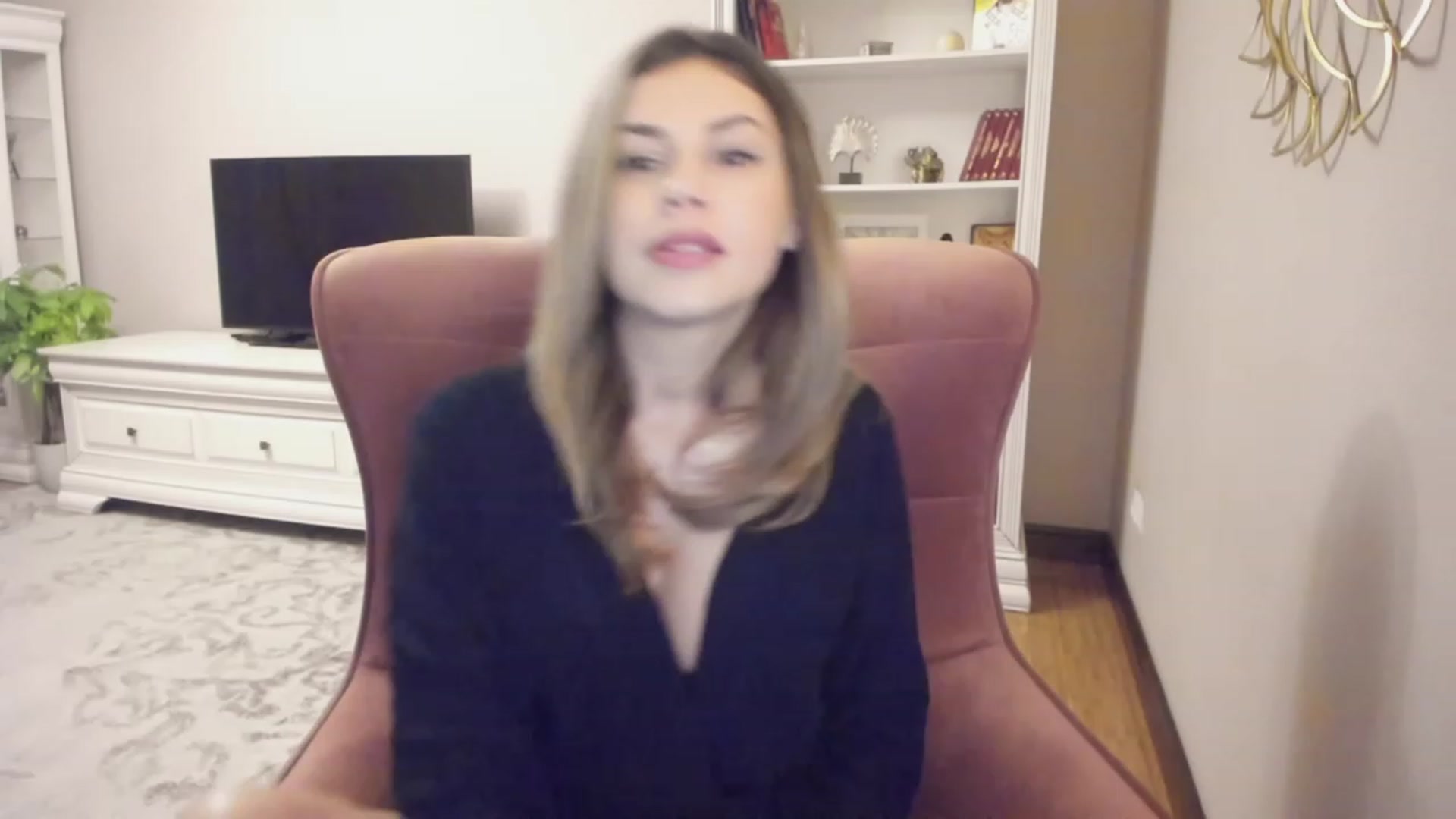 Gallery image thumbnail from Lu126's myfreecams stream on, 12/06/2023, 04:39 image 5 of 20