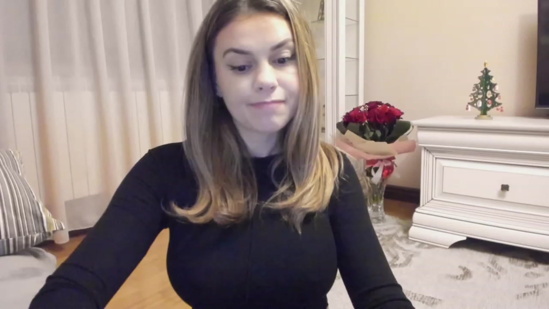 Gallery image thumbnail from Lu126's myfreecams stream on, 12/10/2023, 05:09 image 20 of 20
