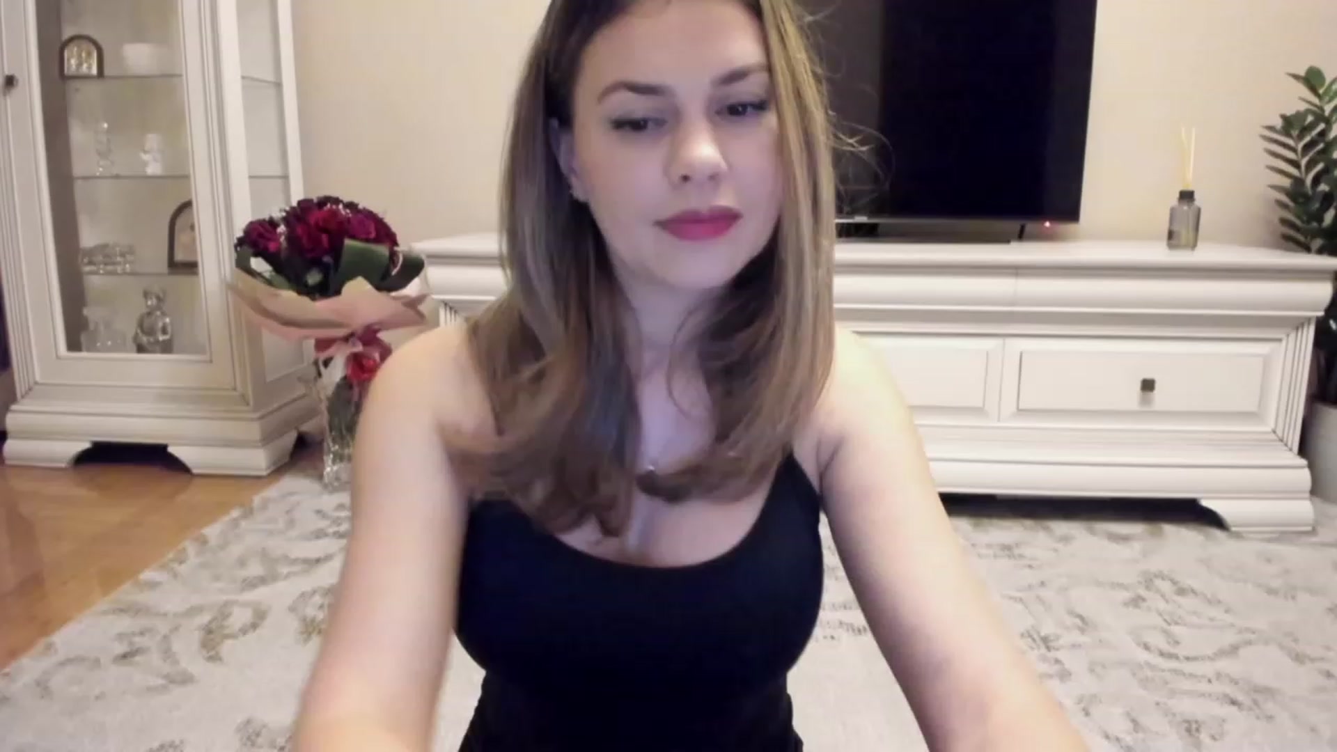 Gallery image thumbnail from Lu126's myfreecams stream on, 12/13/2023, 04:46 image 19 of 20