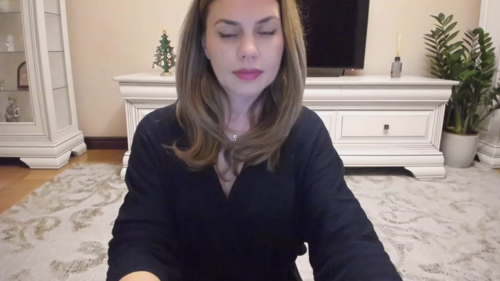 Gallery image thumbnail from Lu126's myfreecams stream on, 12/15/2023, 04:57 image 7 of 20