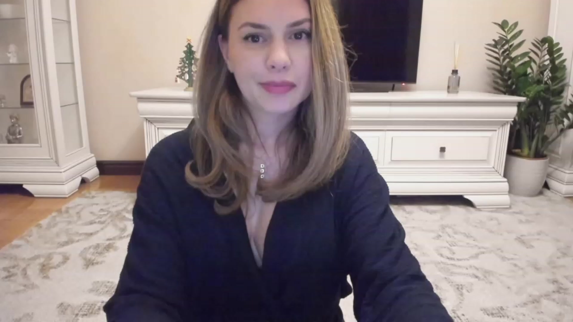Gallery image thumbnail from Lu126's myfreecams stream on, 12/15/2023, 04:57 image 20 of 20
