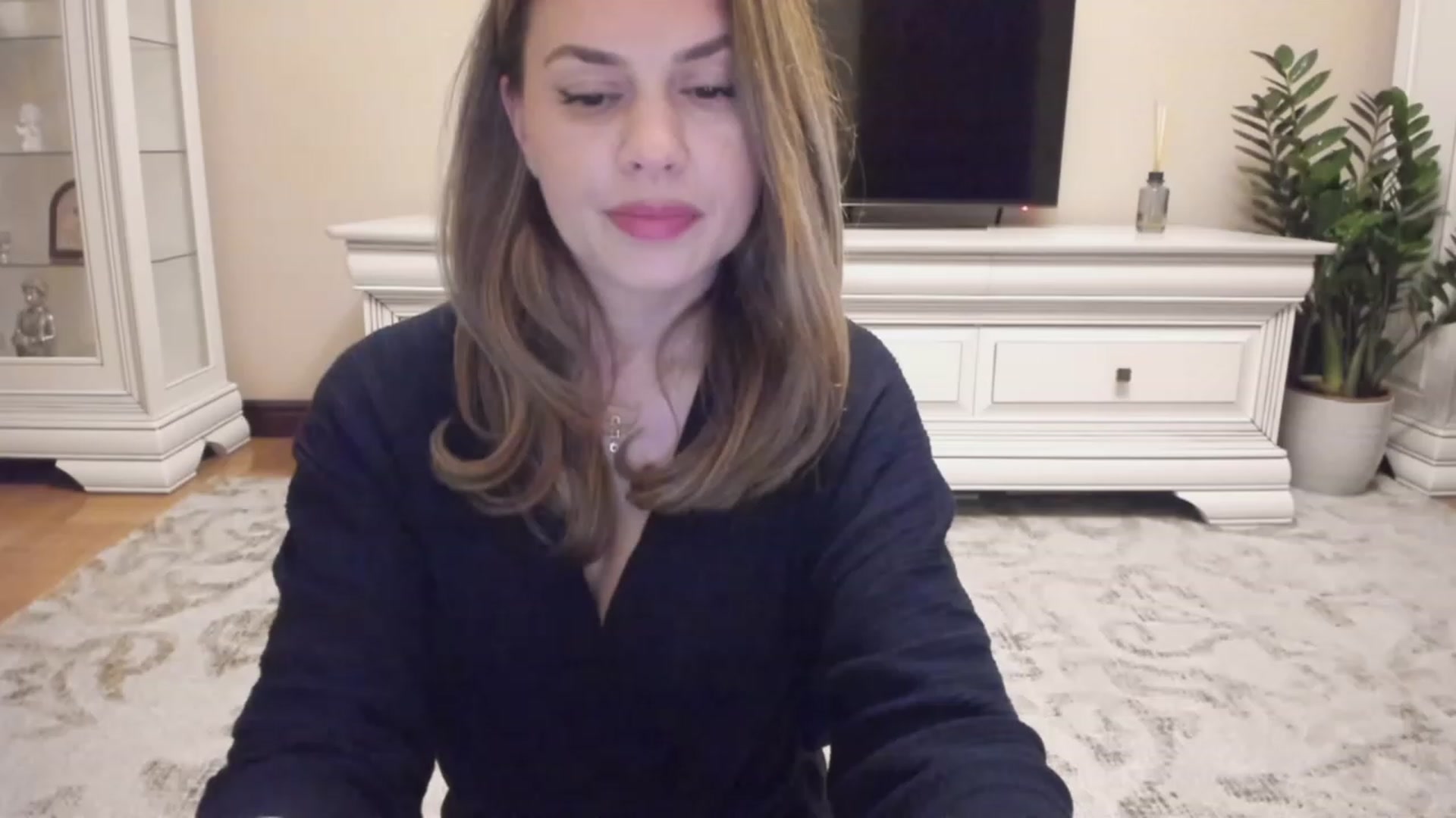 Gallery image thumbnail from Lu126's myfreecams stream on, 12/15/2023, 04:57 image 12 of 20