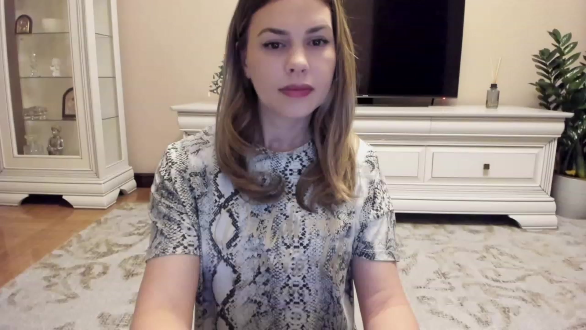 Gallery image thumbnail from Lu126's myfreecams stream on, 12/18/2023, 04:11 image 11 of 20
