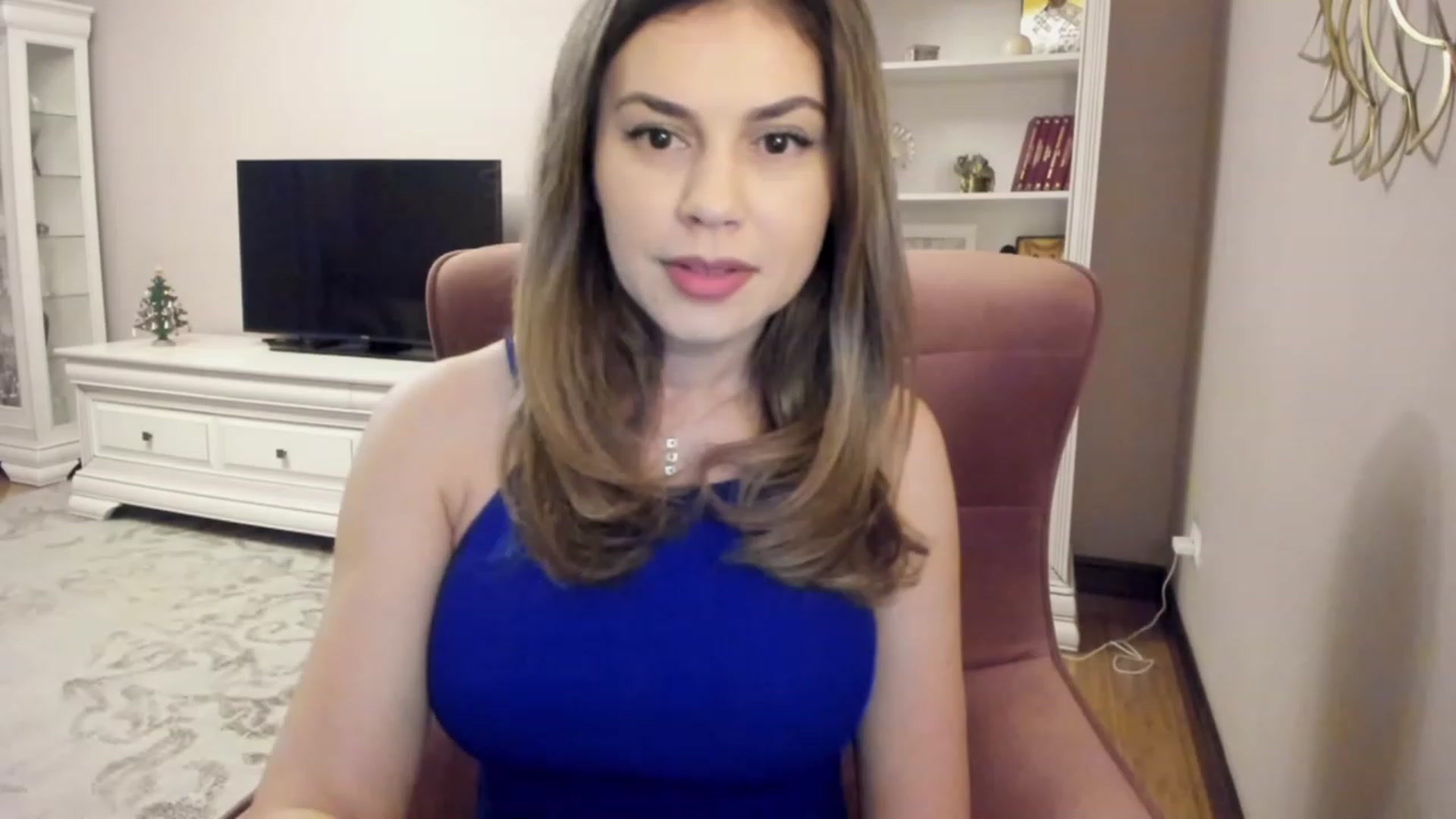 Gallery image thumbnail from Lu126's myfreecams stream on, 01/03/2024, 04:43 image 14 of 20