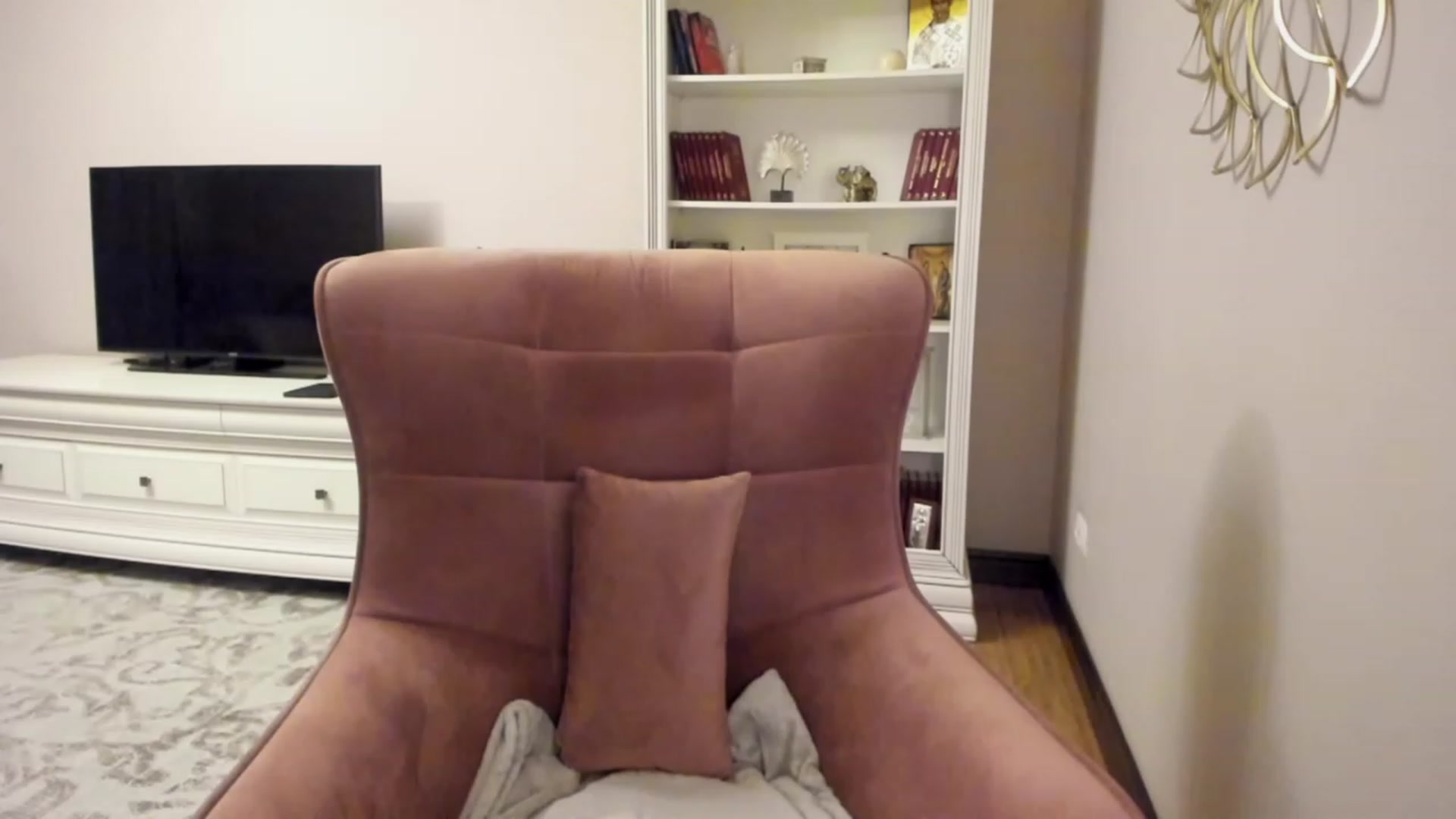 Gallery image thumbnail from Lu126's myfreecams stream on, 01/09/2024, 04:37 image 3 of 20
