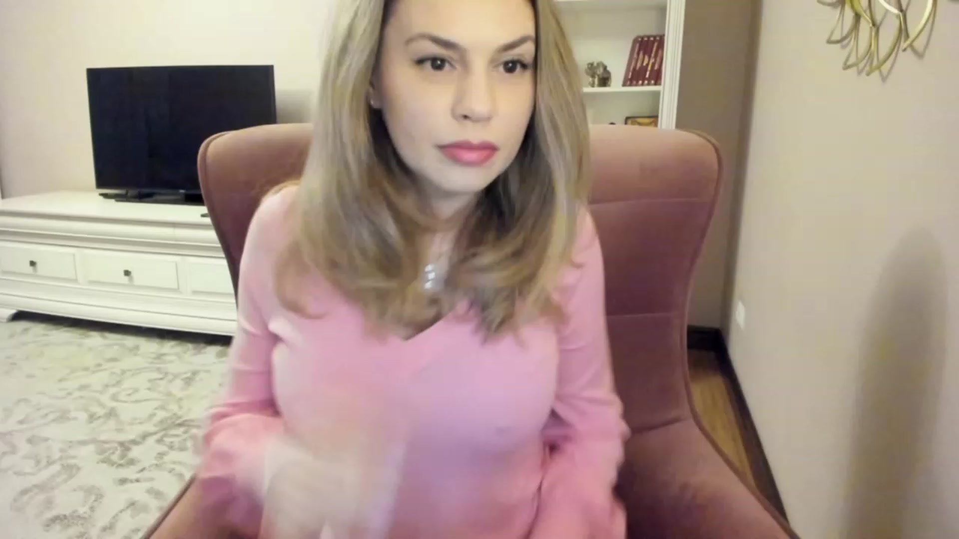 Gallery image thumbnail from Lu126's myfreecams stream on, 01/15/2024, 04:59 image 19 of 20