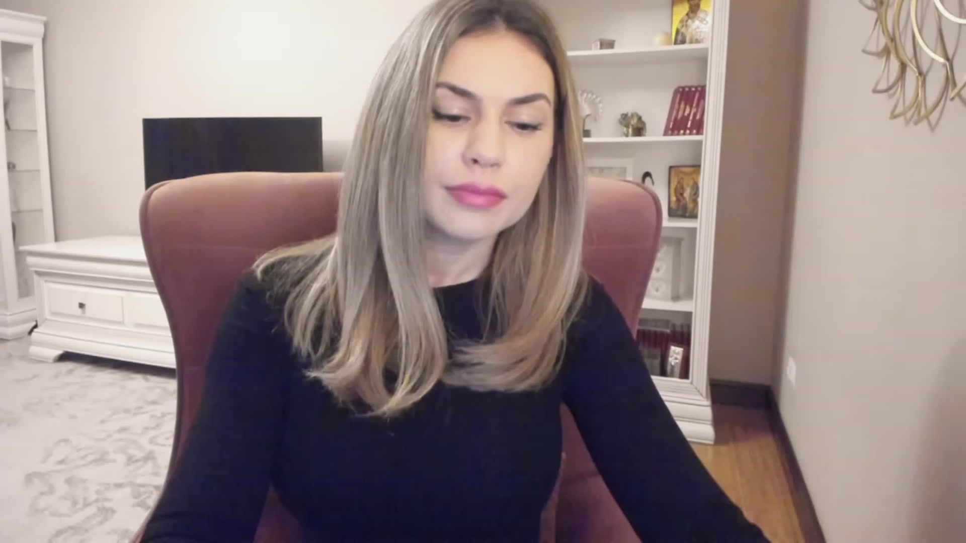 Gallery image thumbnail from Lu126's myfreecams stream on, 01/18/2024, 04:36 image 15 of 20