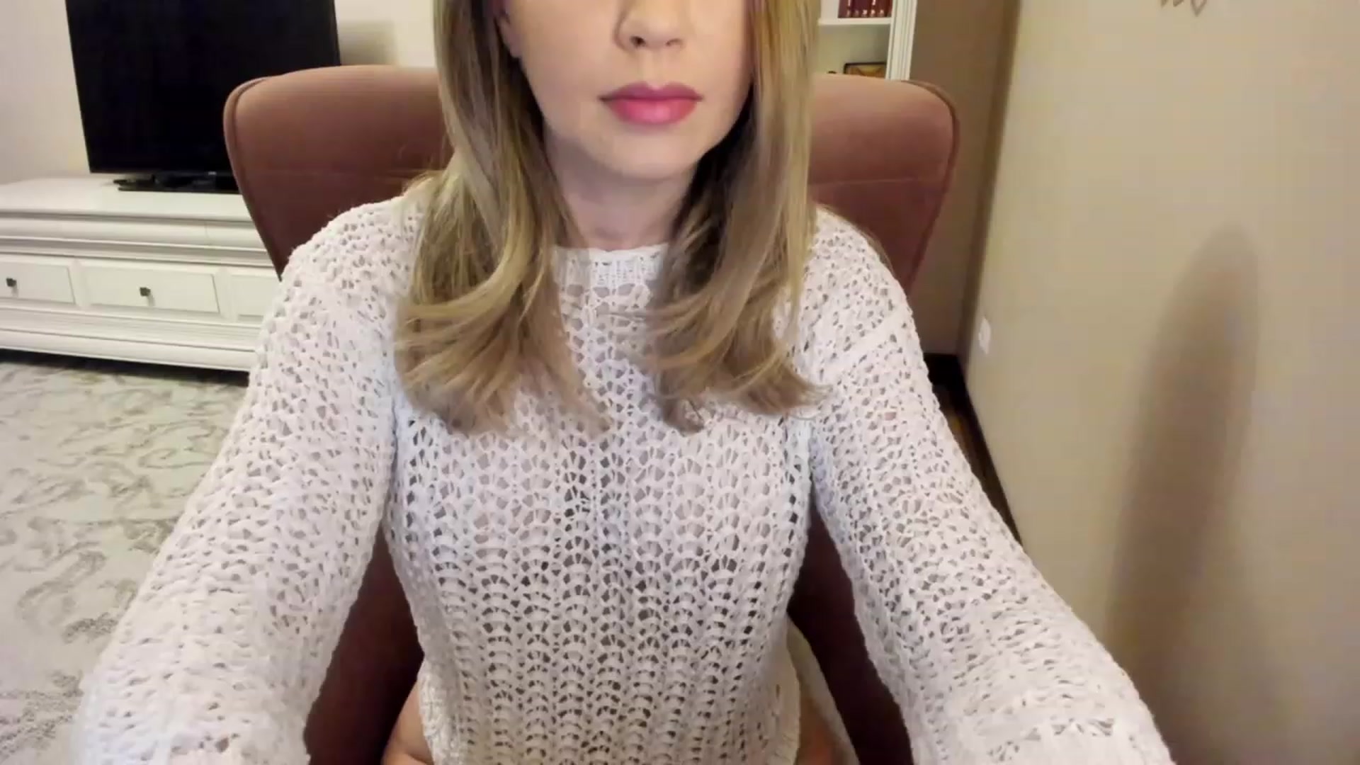Gallery image thumbnail from Lu126's myfreecams stream on, 01/31/2024, 04:37 image 11 of 20