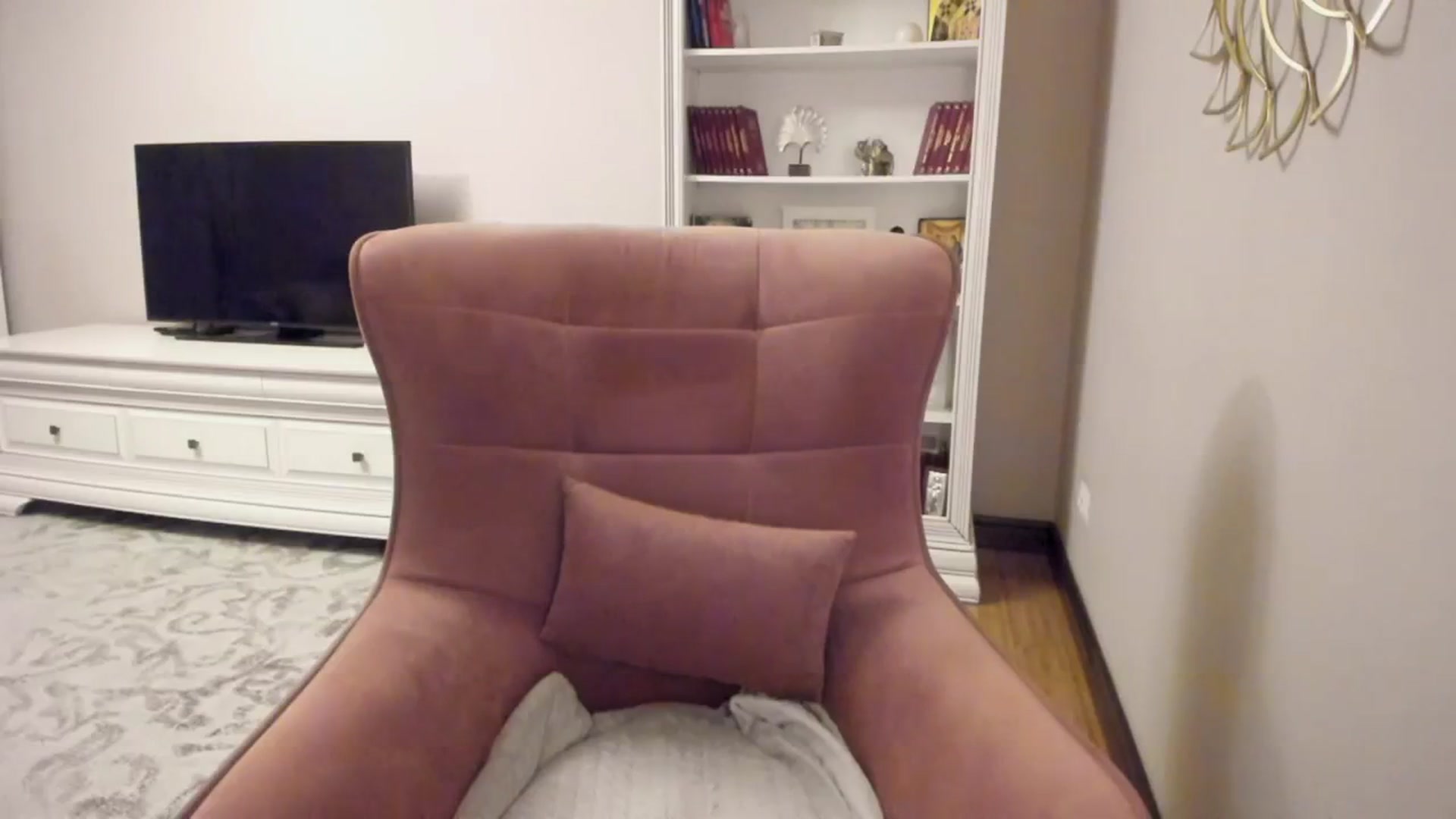 Gallery image thumbnail from Lu126's myfreecams stream on, 02/08/2024, 04:39 image 18 of 20