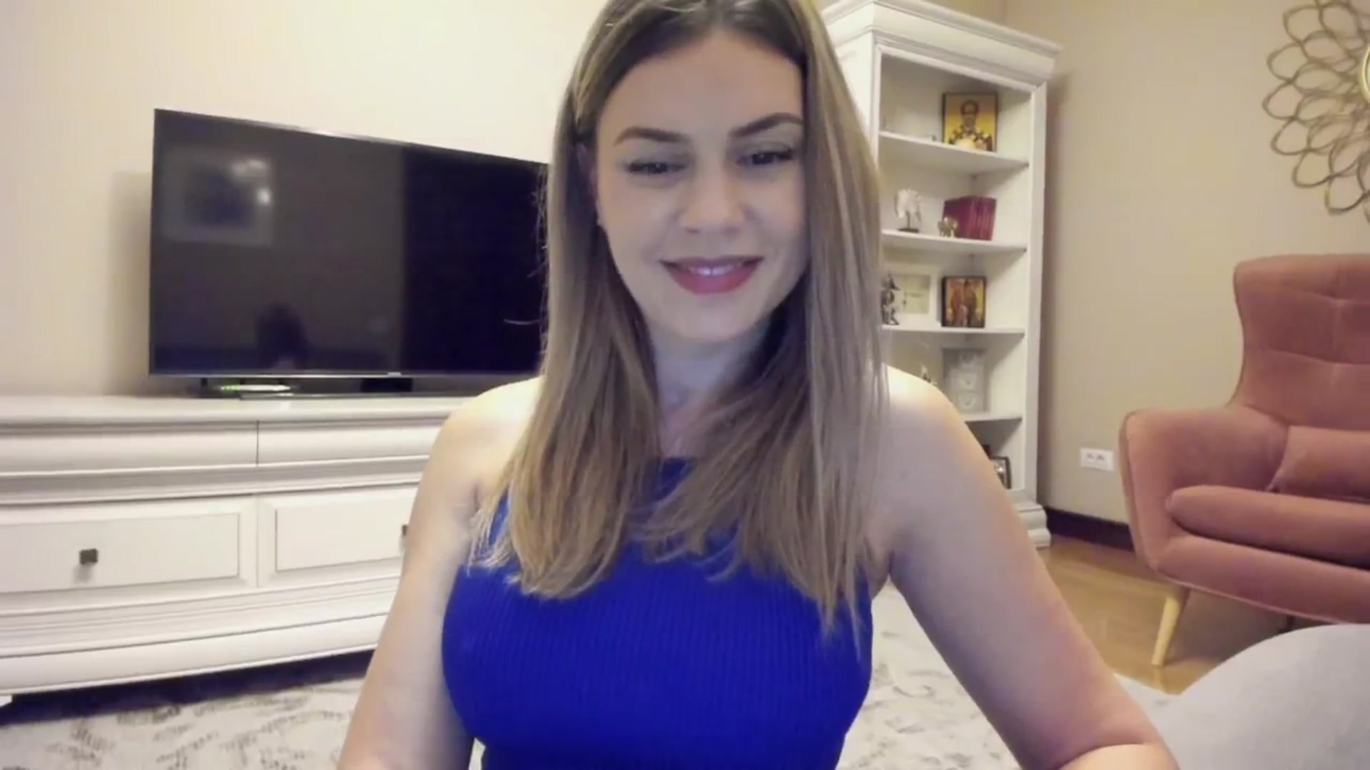 Gallery image thumbnail from Lu126's myfreecams stream on, 02/14/2024, 05:02 image 13 of 20