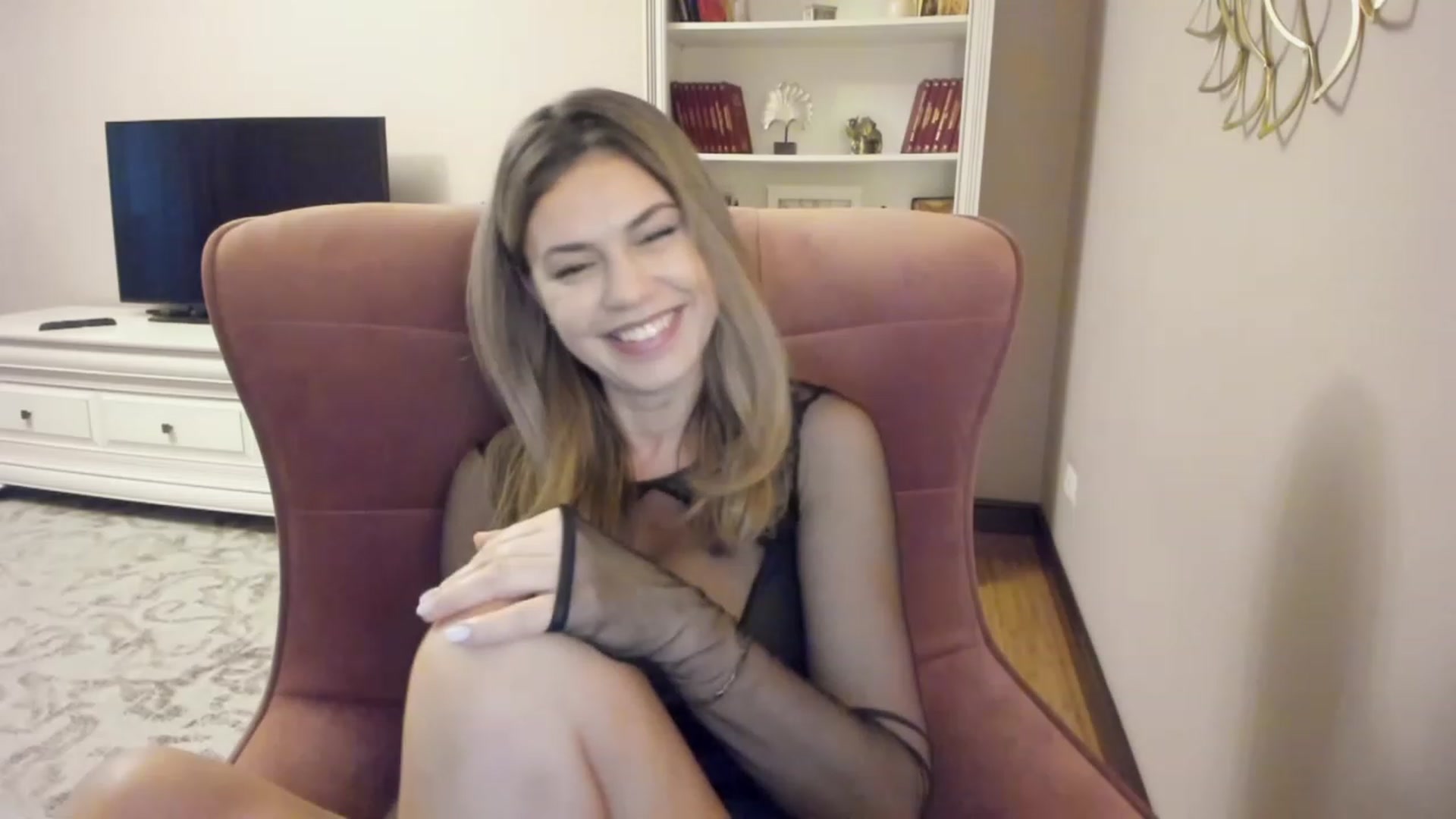 Gallery image thumbnail from Lu126's myfreecams stream on, 02/19/2024, 05:56 image 18 of 20