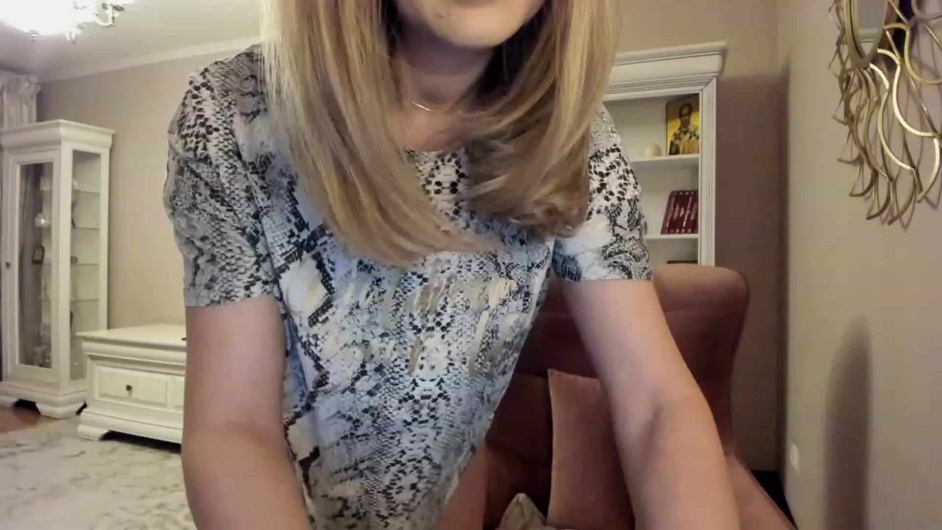 Gallery image thumbnail from Lu126's myfreecams stream on, 02/22/2024, 05:33 image 4 of 20