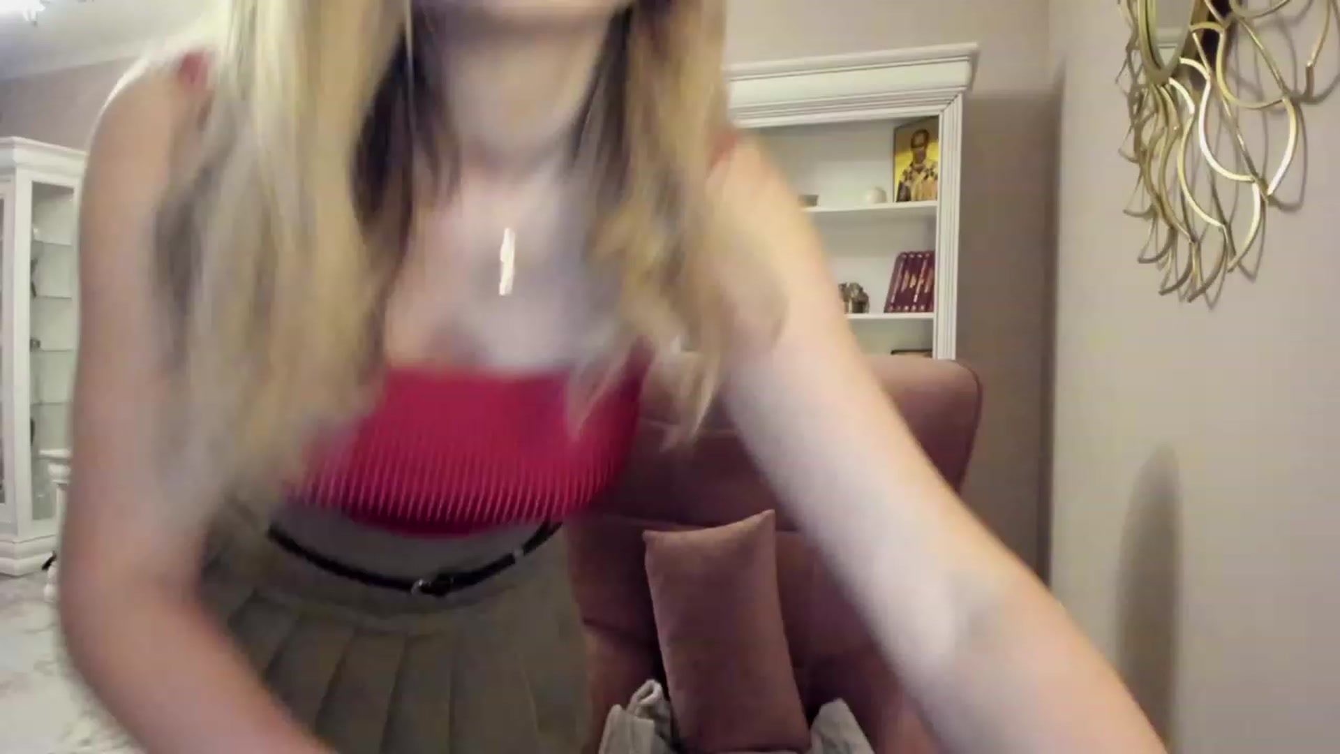 Gallery image thumbnail from Lu126's myfreecams stream on, 02/23/2024, 03:56 image 8 of 20