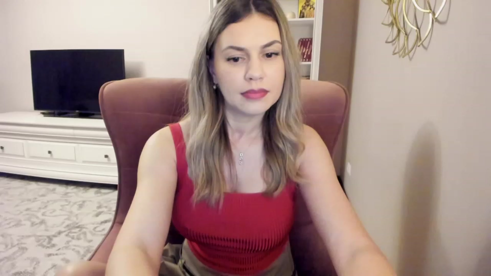 Gallery image thumbnail from Lu126's myfreecams stream on, 02/23/2024, 05:51 image 7 of 20