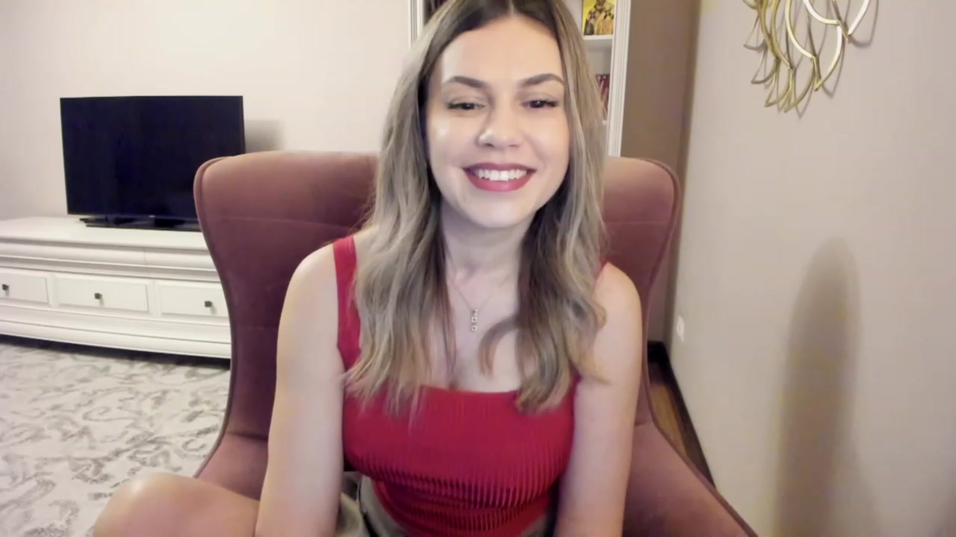 Gallery image thumbnail from Lu126's myfreecams stream on, 02/23/2024, 05:51 image 6 of 20