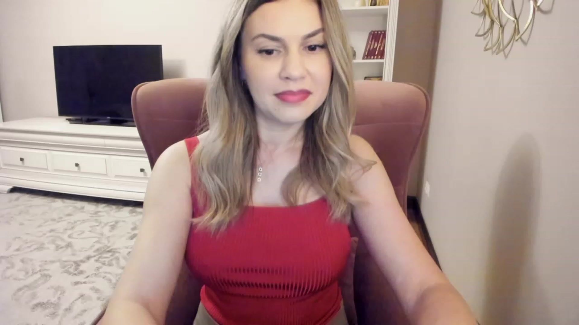 Gallery image thumbnail from Lu126's myfreecams stream on, 02/23/2024, 05:51 image 2 of 20