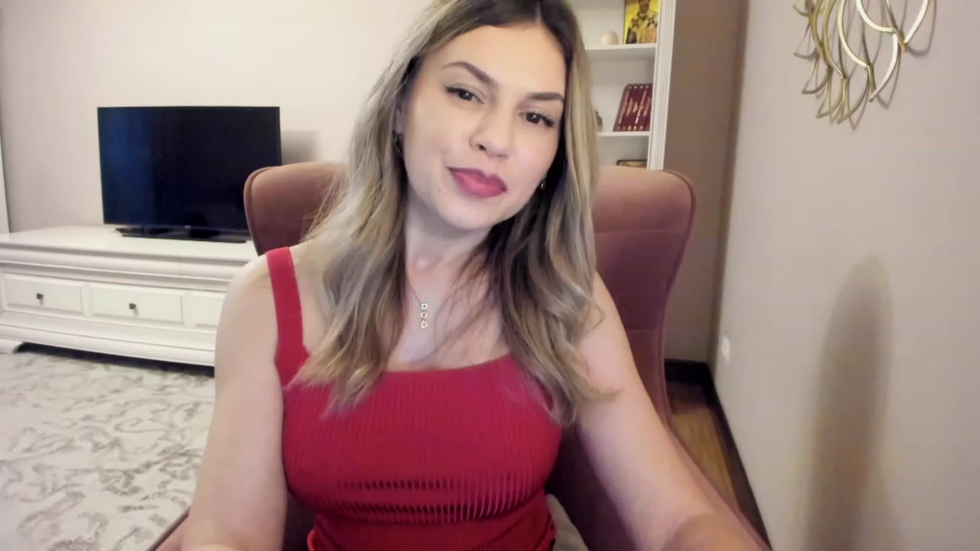 Gallery image thumbnail from Lu126's myfreecams stream on, 02/23/2024, 05:51 image 15 of 20