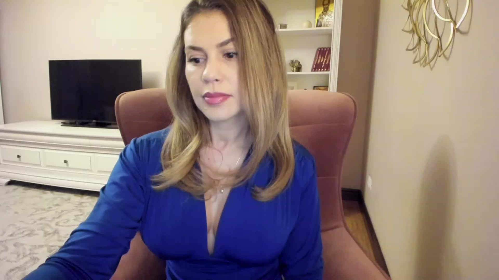 Gallery image thumbnail from Lu126's myfreecams stream on, 03/05/2024, 04:18 image 8 of 20