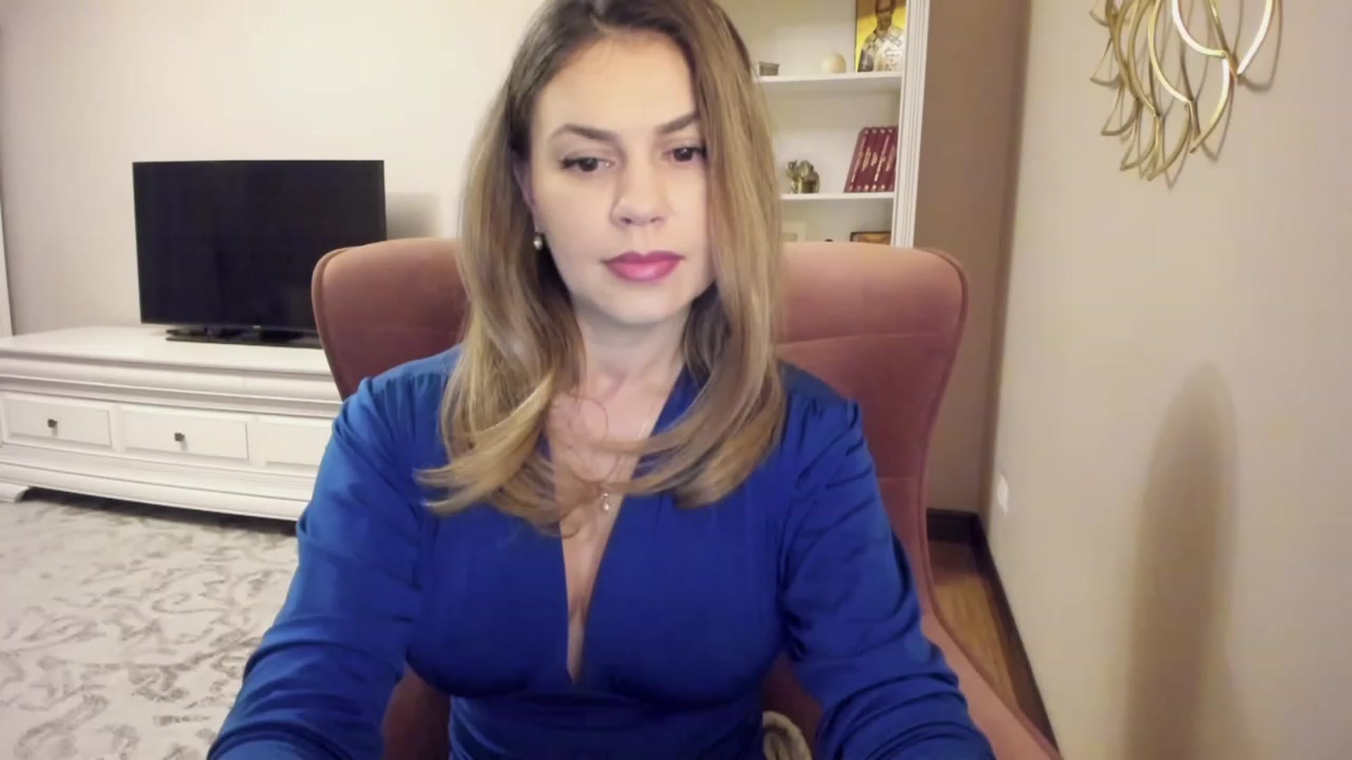 Gallery image thumbnail from Lu126's myfreecams stream on, 03/05/2024, 04:18 image 9 of 20