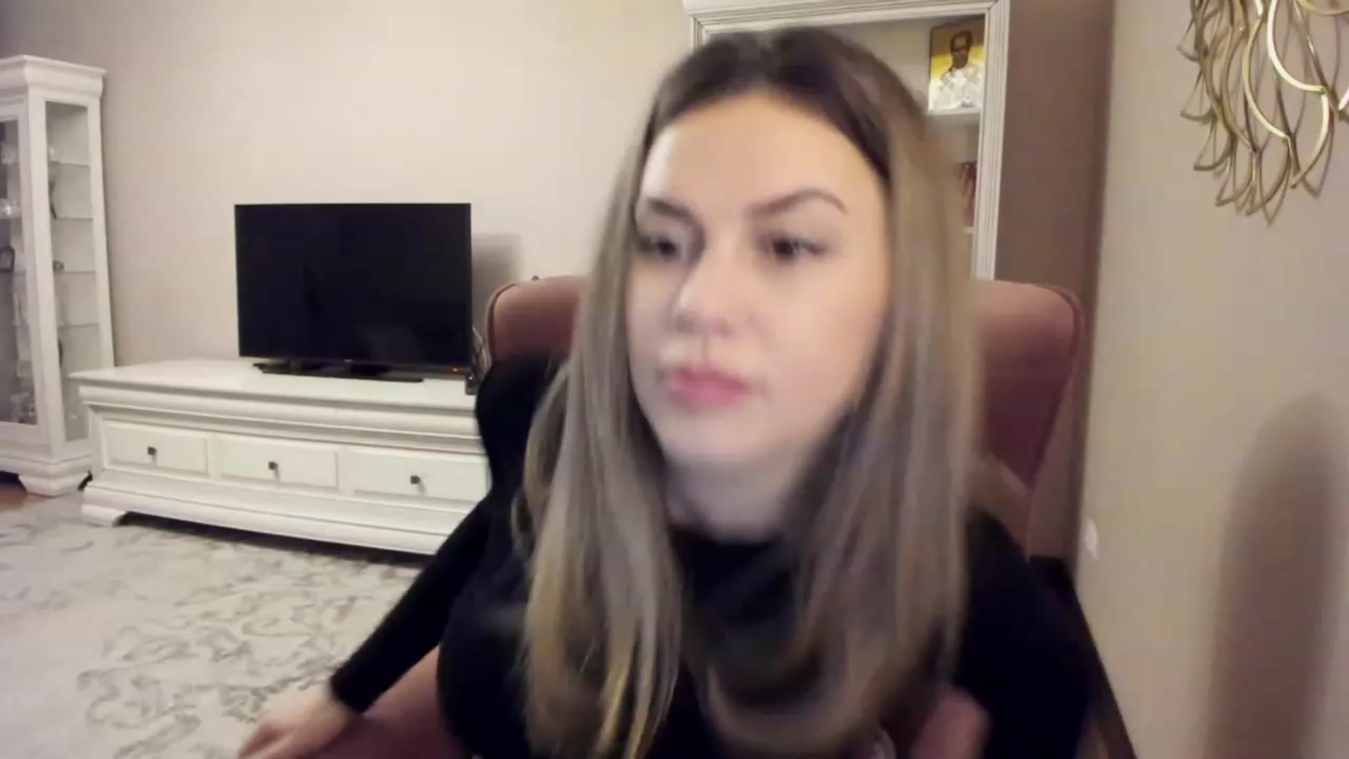 Gallery image thumbnail from Lu126's myfreecams stream on, 03/13/2024, 04:27 image 8 of 20