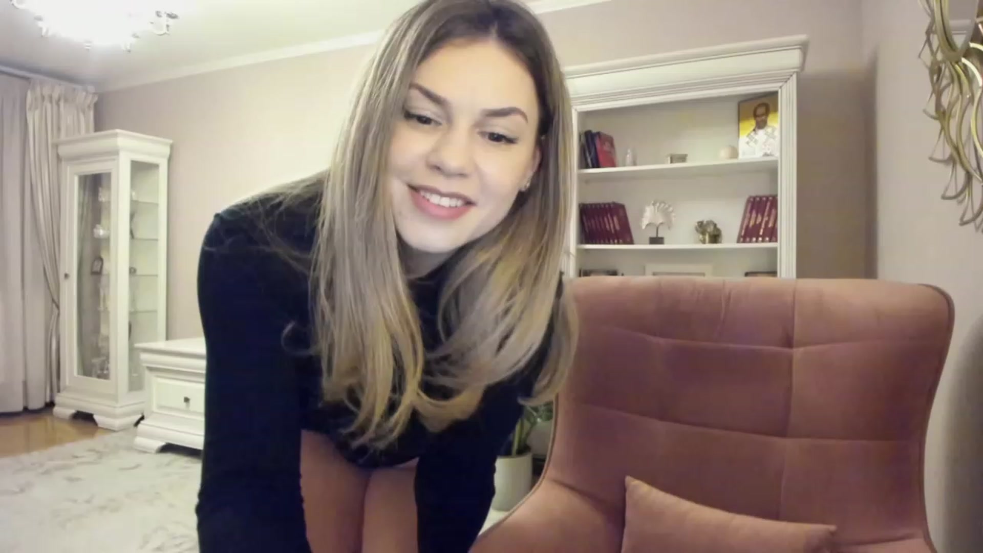 Gallery image thumbnail from Lu126's myfreecams stream on, 03/13/2024, 04:27 image 7 of 20