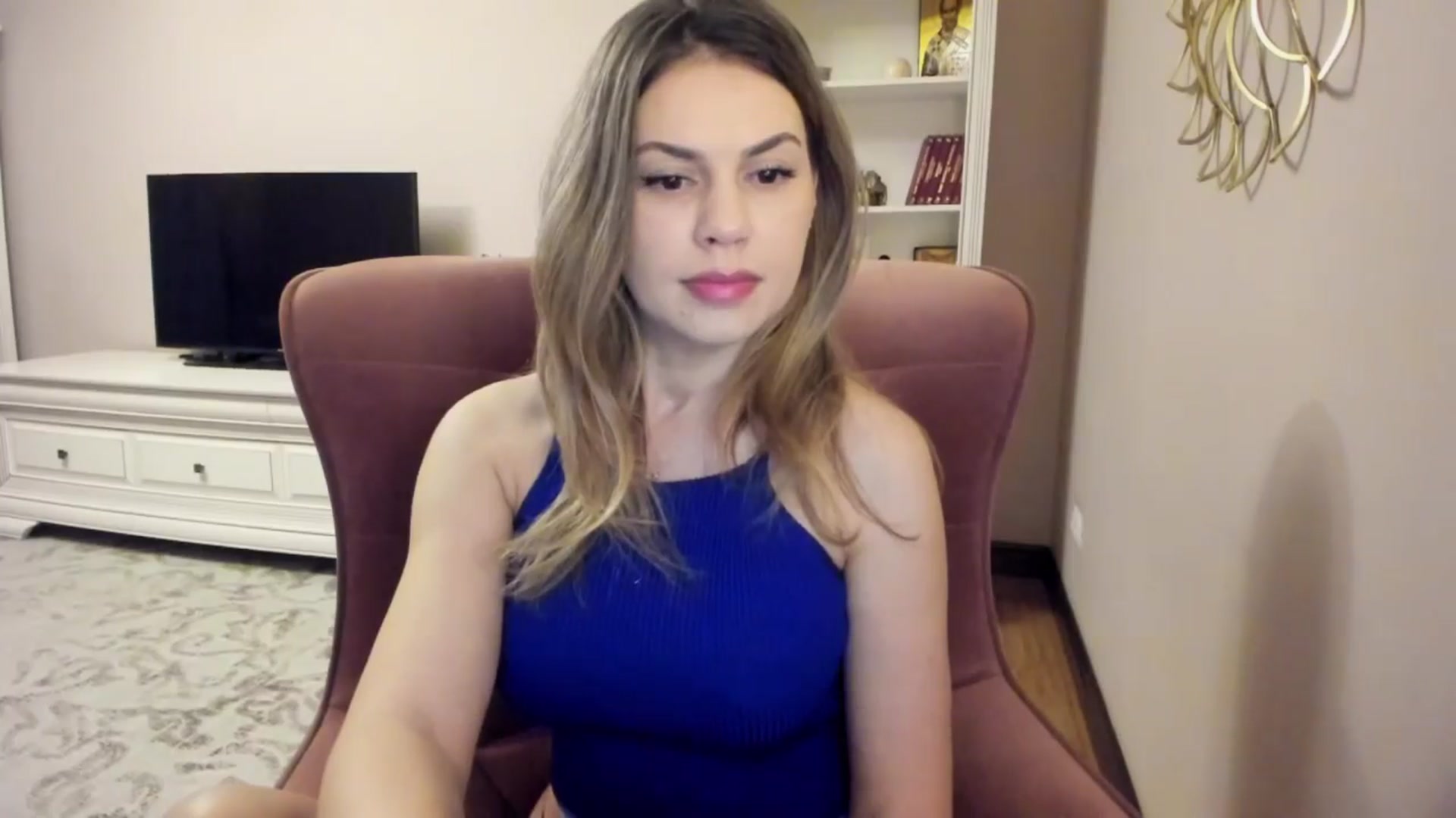 Gallery image thumbnail from Lu126's myfreecams stream on, 03/25/2024, 03:31 image 16 of 20