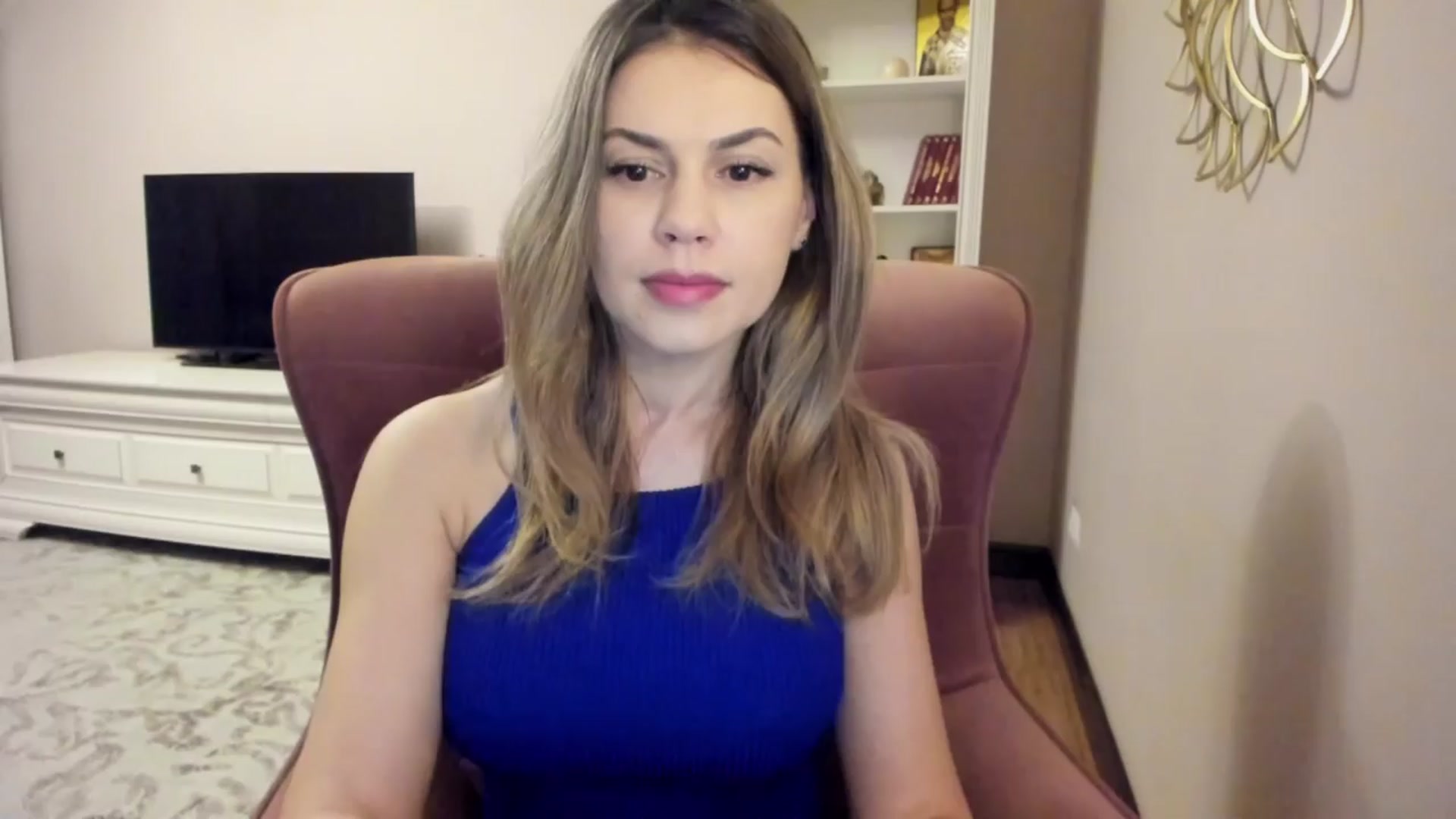 Gallery image thumbnail from Lu126's myfreecams stream on, 03/25/2024, 03:31 image 10 of 20