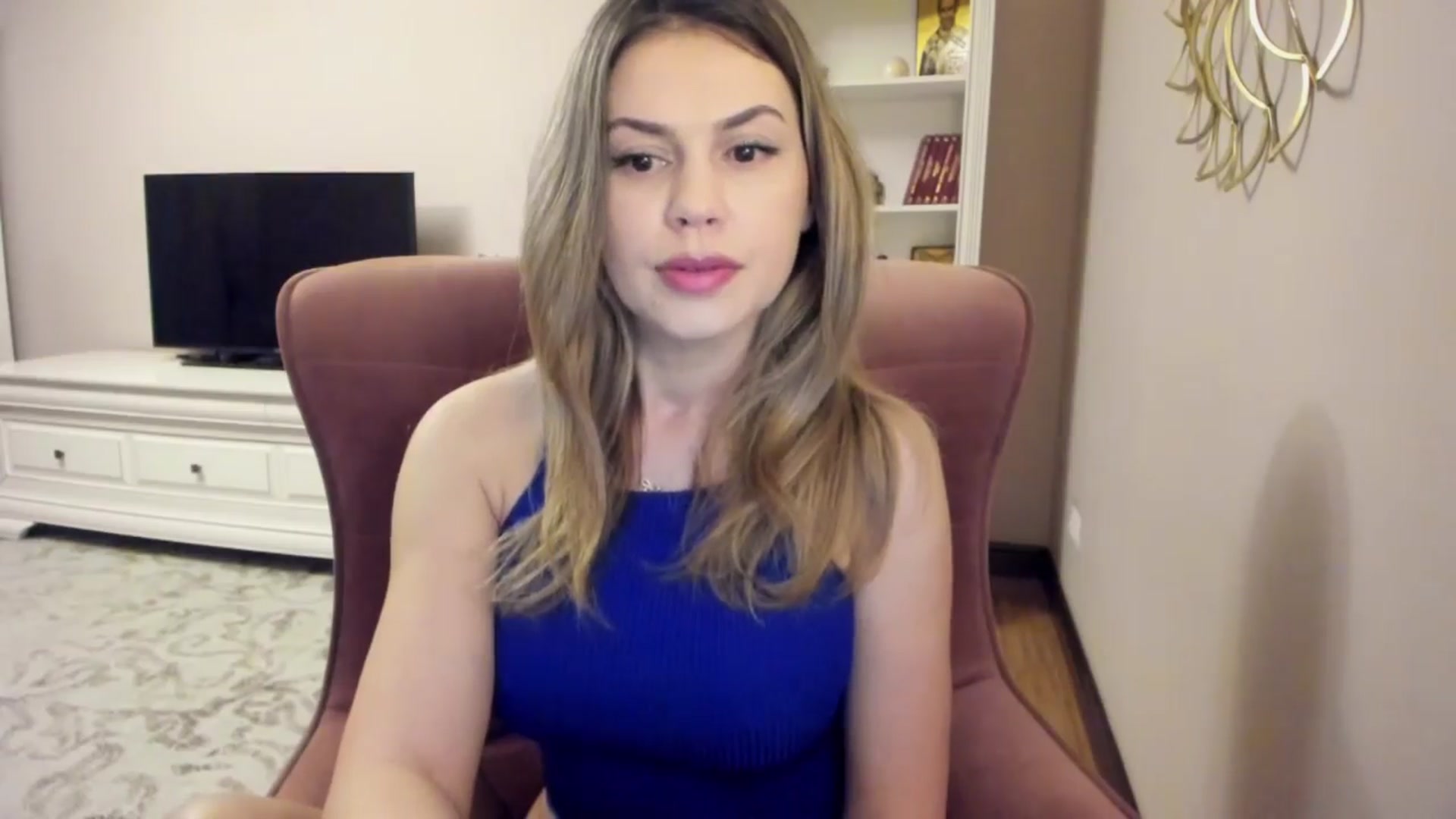 Gallery image thumbnail from Lu126's myfreecams stream on, 03/25/2024, 03:31 image 12 of 20