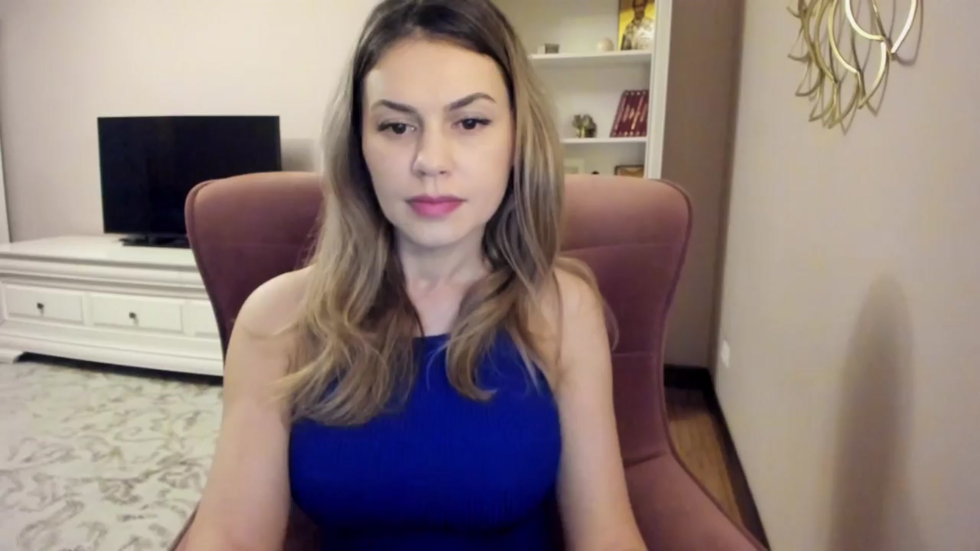 Gallery image thumbnail from Lu126's myfreecams stream on, 03/25/2024, 04:16 image 16 of 20