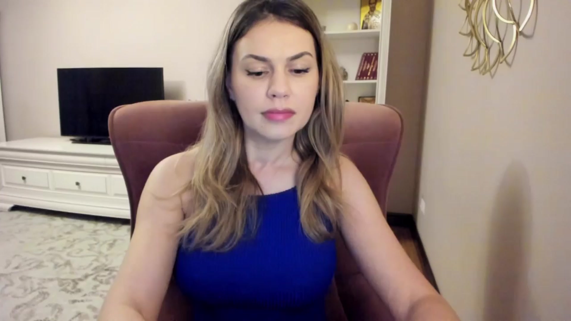 Gallery image thumbnail from Lu126's myfreecams stream on, 03/25/2024, 04:16 image 13 of 20