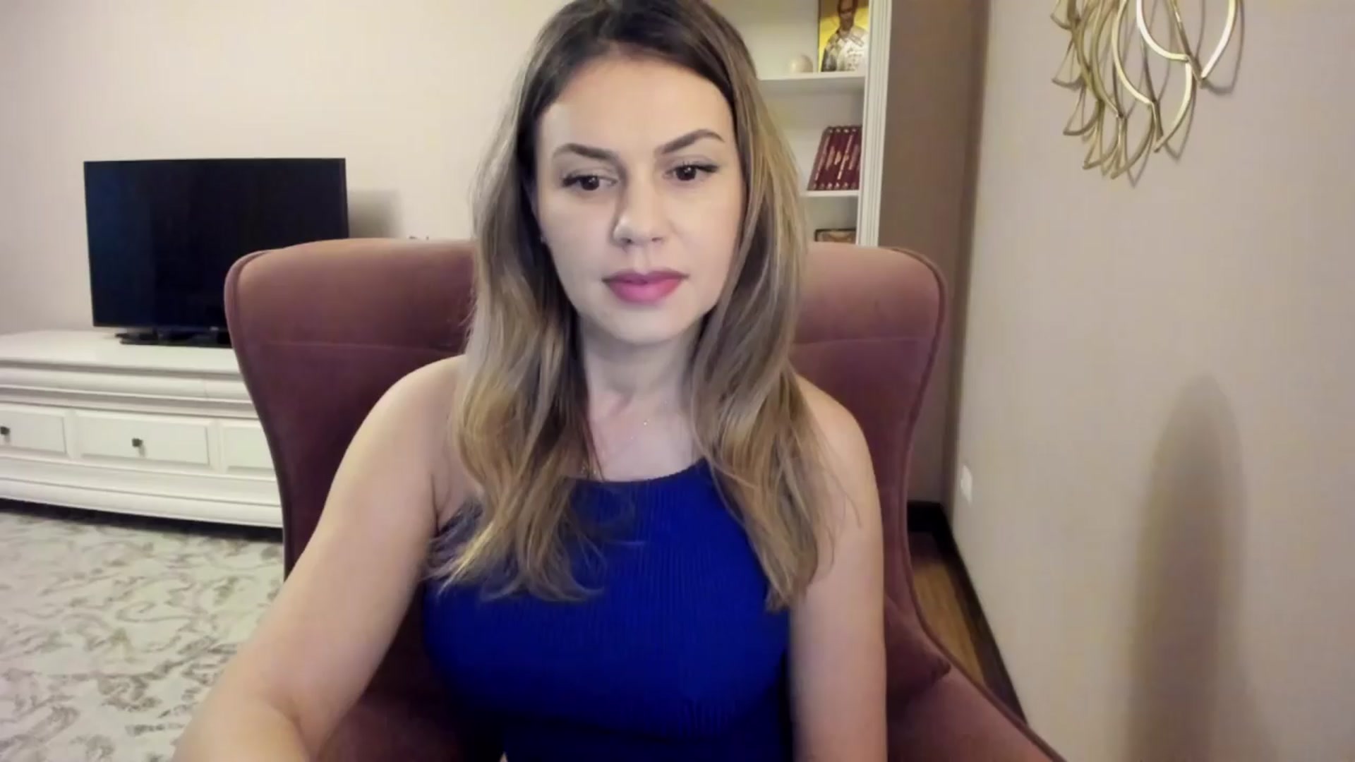 Gallery image thumbnail from Lu126's myfreecams stream on, 03/25/2024, 04:39 image 12 of 20