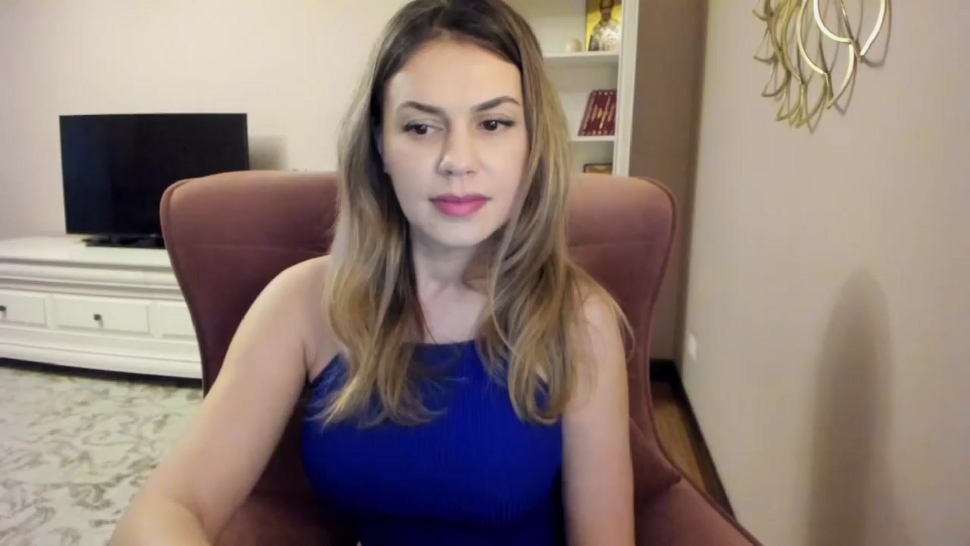 Gallery image thumbnail from Lu126's myfreecams stream on, 03/25/2024, 04:39 image 9 of 20