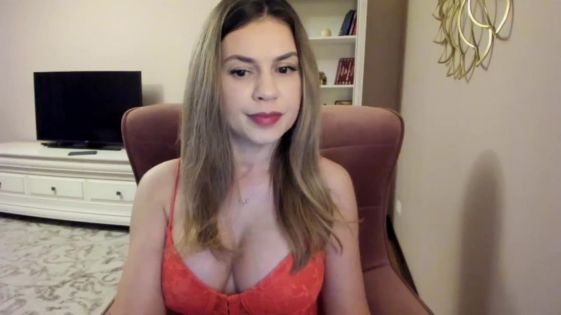 Gallery image thumbnail from Lu126's myfreecams stream on, 05/08/2024, 20:54 image 8 of 20