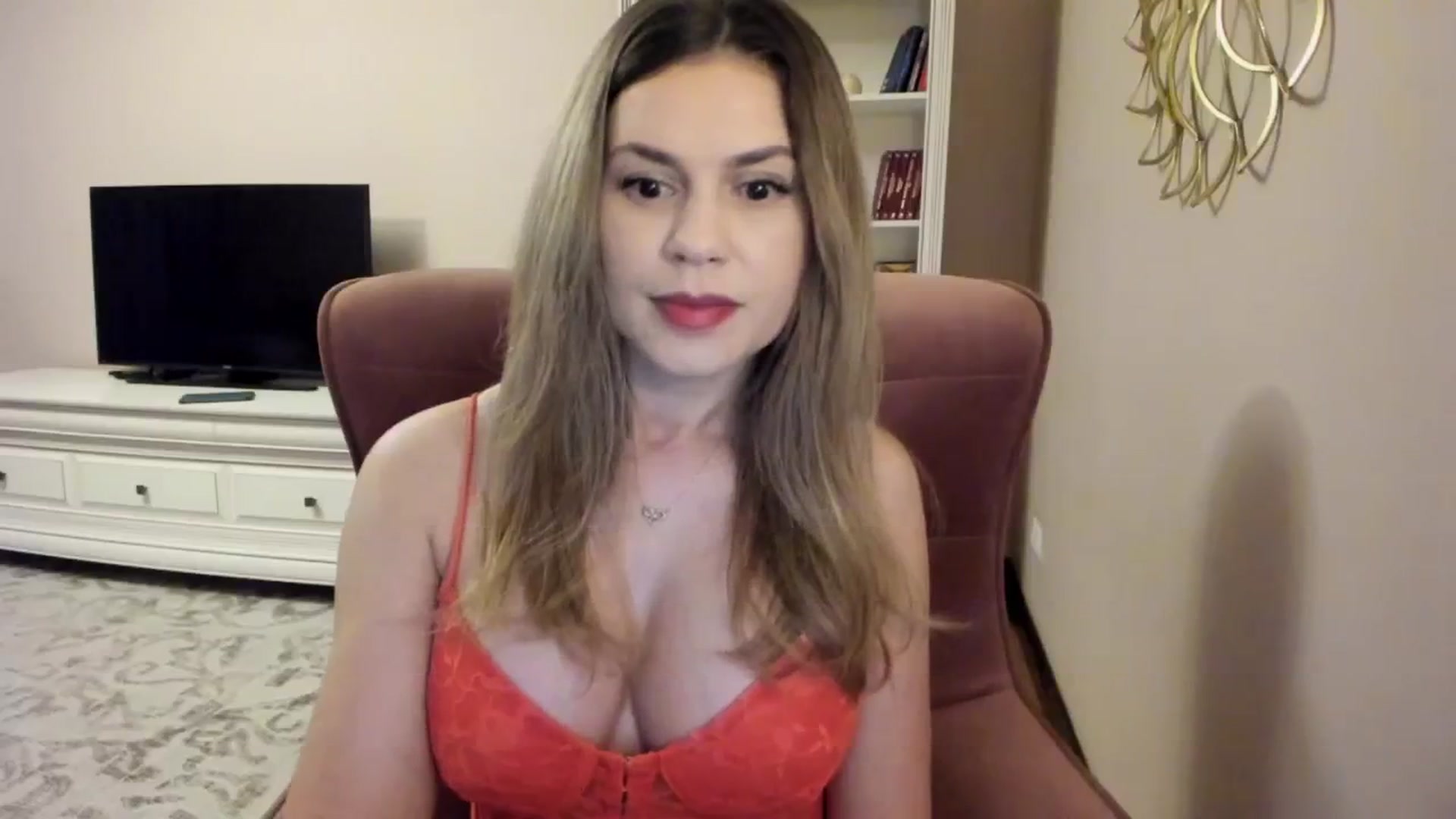 Gallery image thumbnail from Lu126's myfreecams stream on, 05/08/2024, 20:54 image 7 of 20