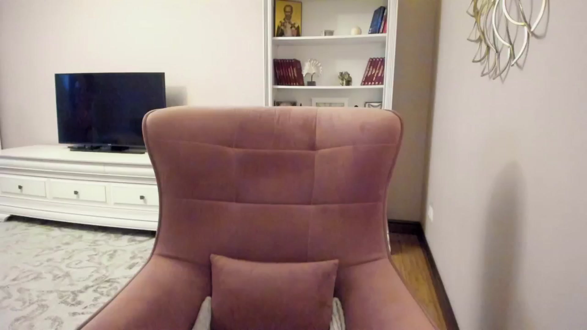 Gallery image thumbnail from Lu126's myfreecams stream on, 05/26/2024, 04:17 image 13 of 20