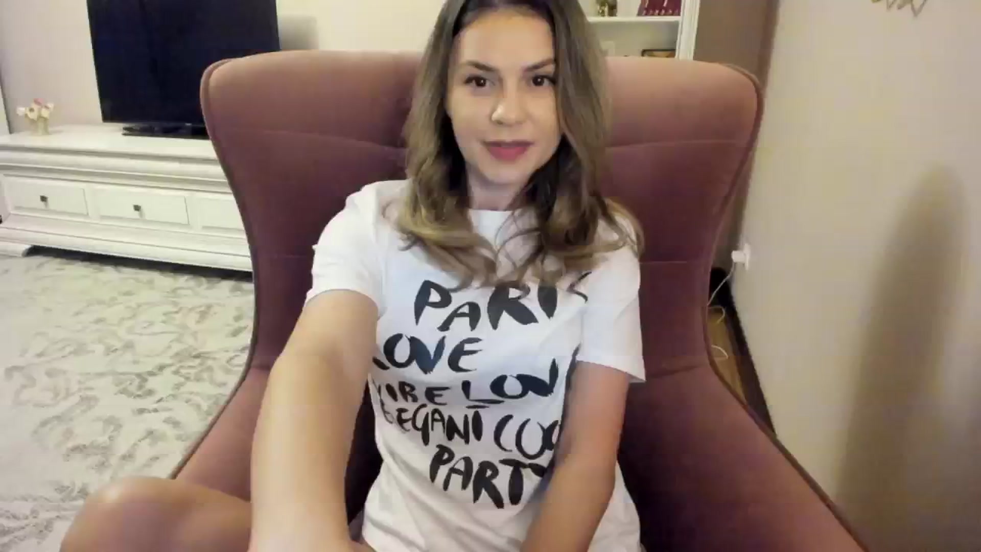 Gallery image thumbnail from Lu126's myfreecams stream on, 05/30/2024, 21:22 image 2 of 20