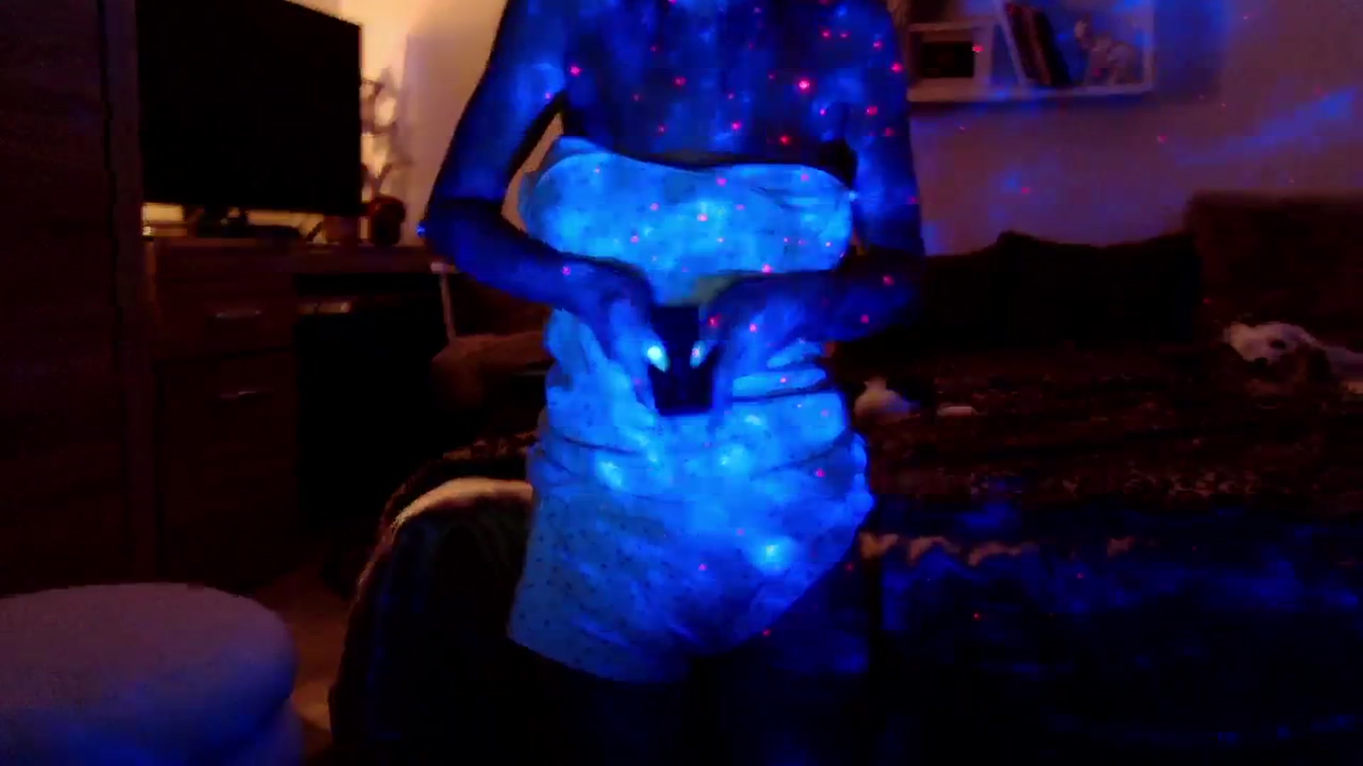 Gallery image thumbnail from Luanalux's myfreecams stream on, 12/14/2024, 21:50 image 19 of 20