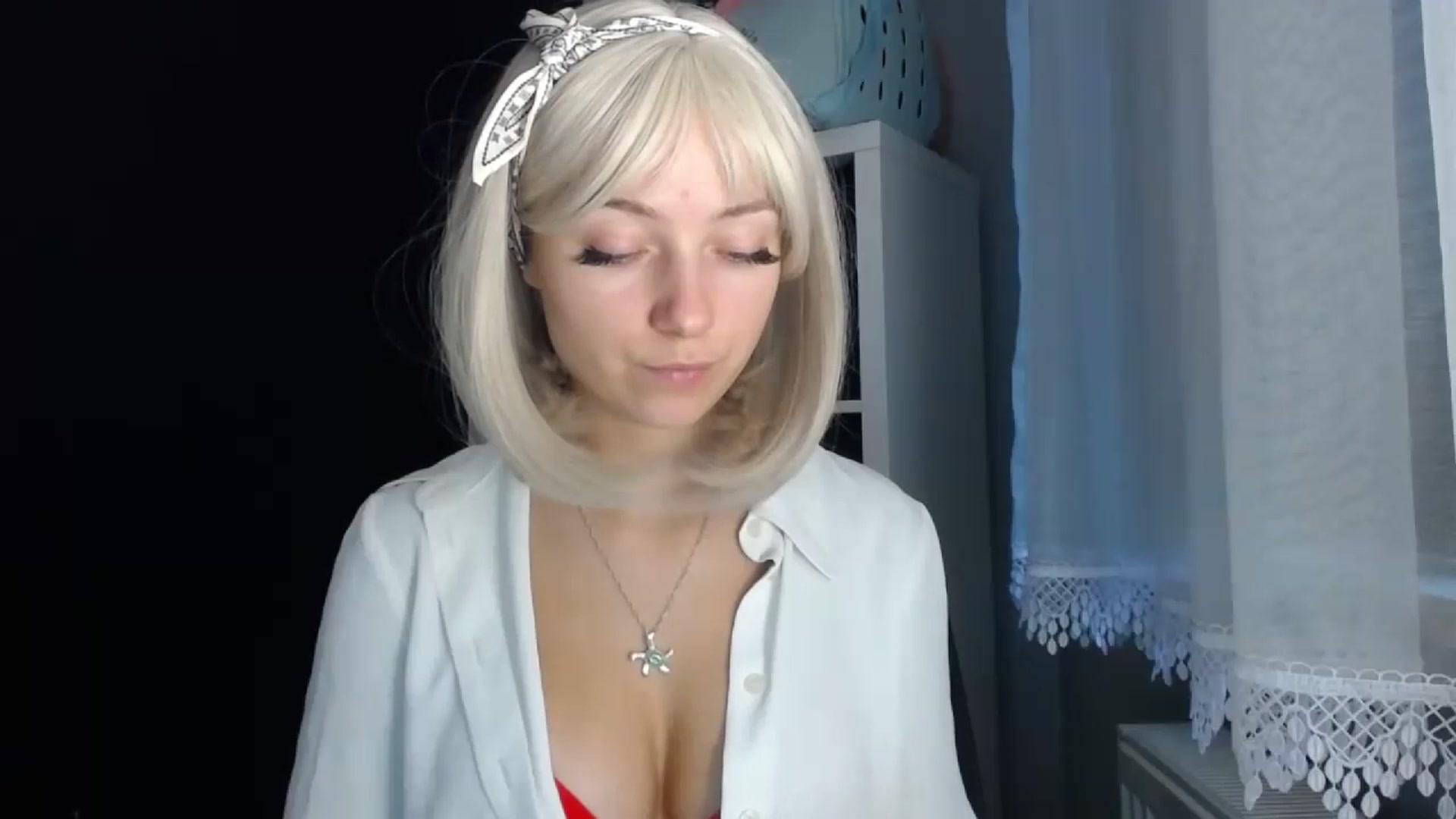 Gallery image thumbnail from LuciaAmazing's myfreecams stream on, 11/21/2023, 08:11 image 13 of 20