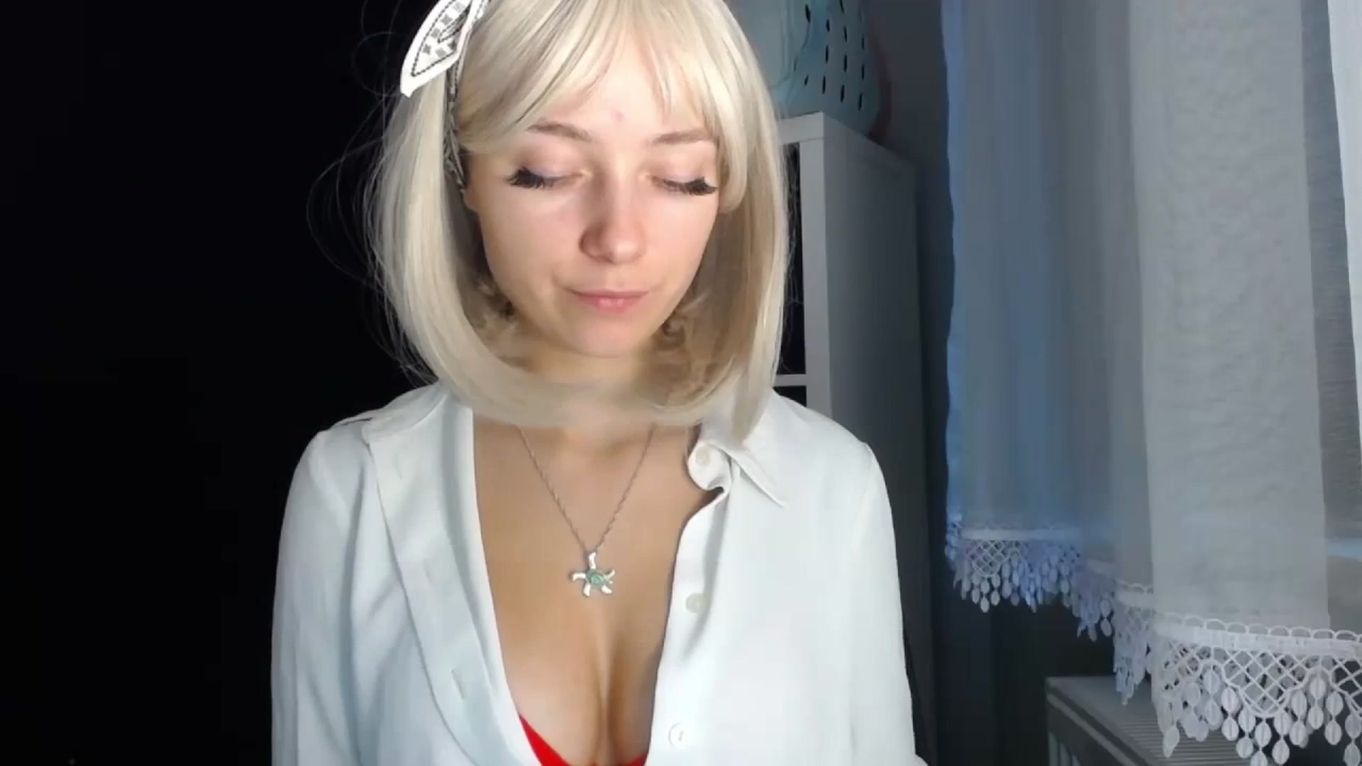 Gallery image thumbnail from LuciaAmazing's myfreecams stream on, 11/21/2023, 08:11 image 4 of 20
