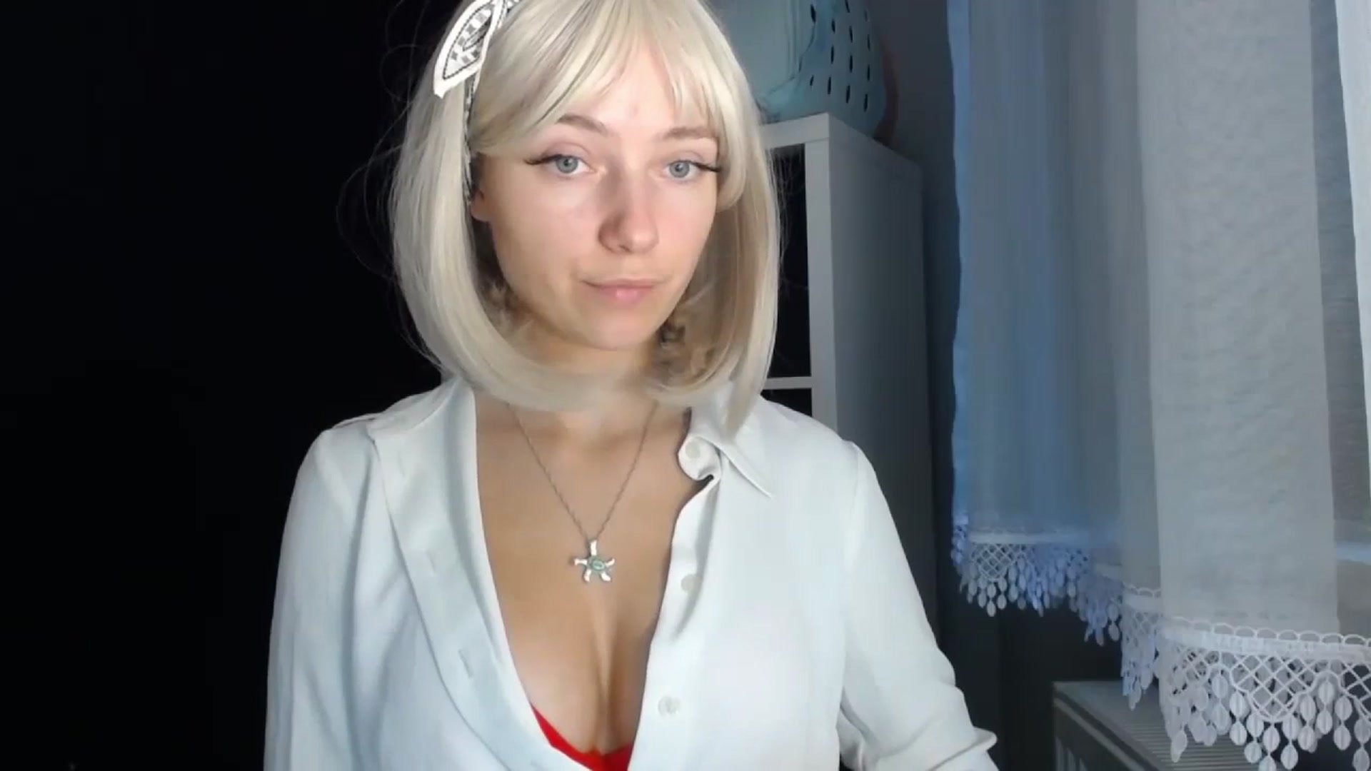 Gallery image thumbnail from LuciaAmazing's myfreecams stream on, 11/21/2023, 08:11 image 7 of 20