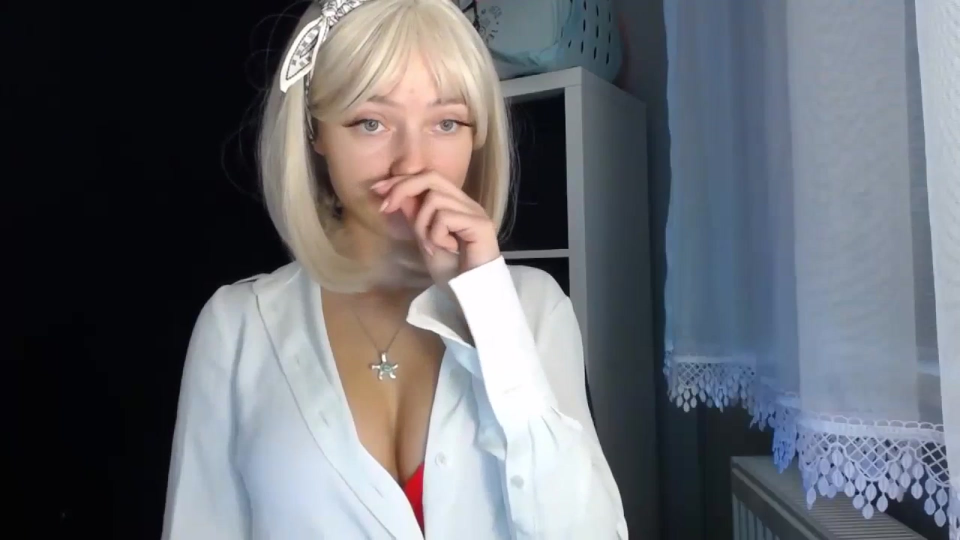 Gallery image thumbnail from LuciaAmazing's myfreecams stream on, 11/21/2023, 08:54 image 15 of 20