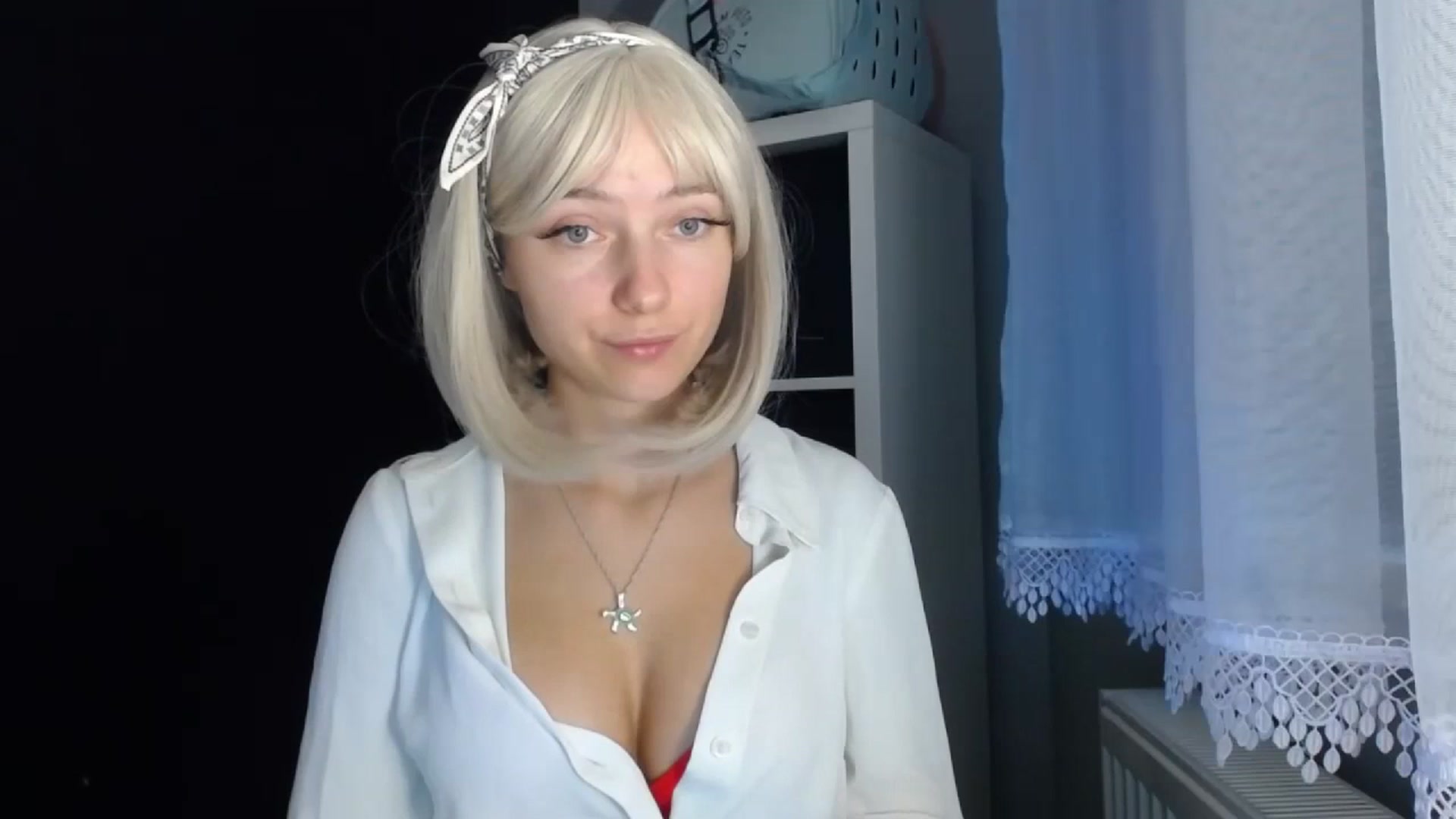 Gallery image thumbnail from LuciaAmazing's myfreecams stream on, 11/21/2023, 08:54 image 1 of 20